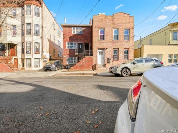 1620 Taylor Avenue Bronx, NY 10460