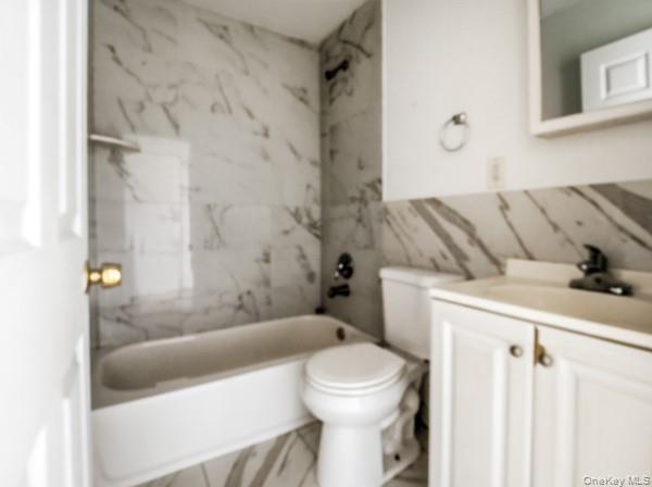 1620 Taylor Avenue Bronx, NY 10460