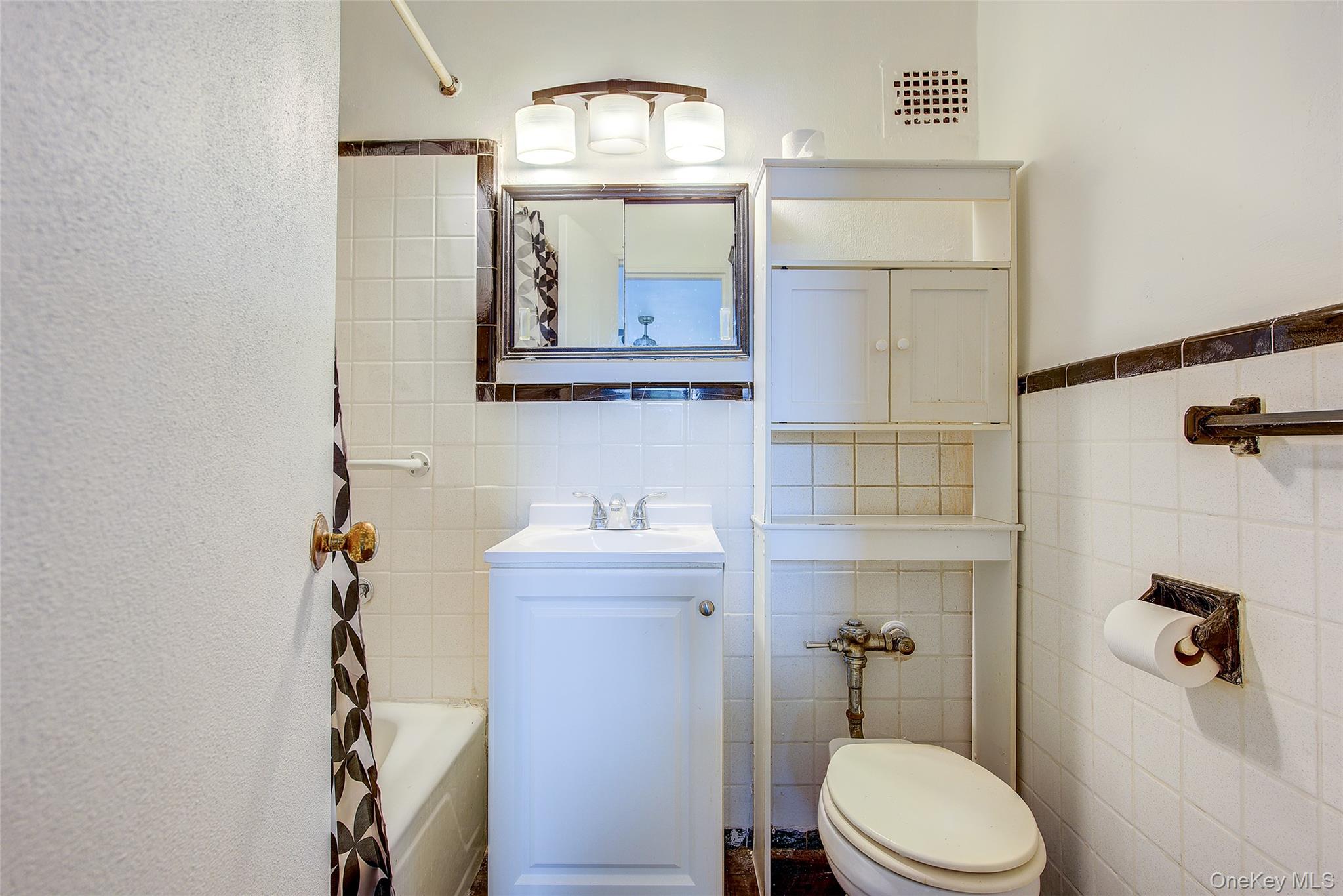 3901 Nostrand Avenue 3-T Brooklyn, NY 11235