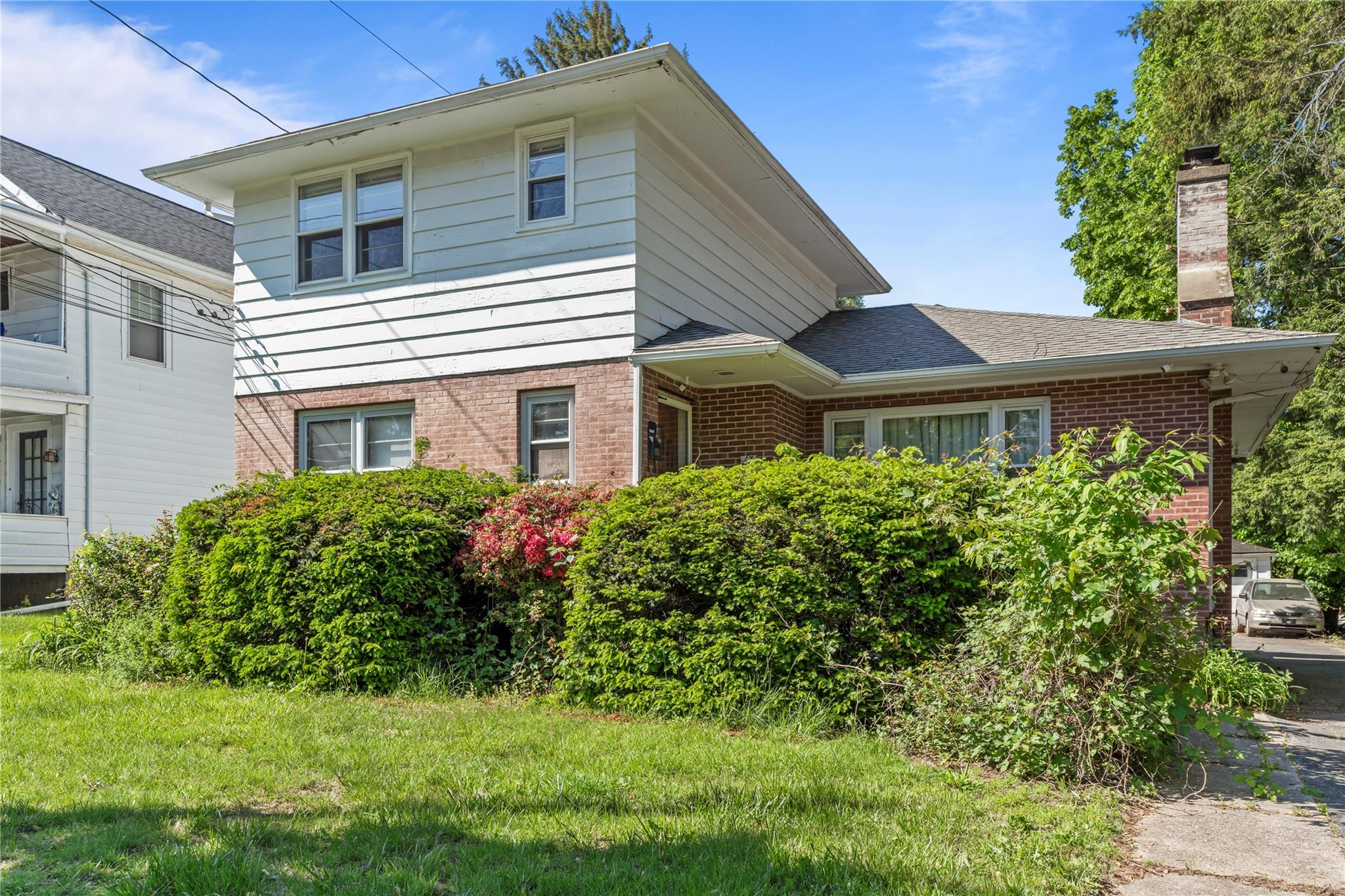 17 College Avenue 2-FL Out of NYC Poughkeepsie NY 12603