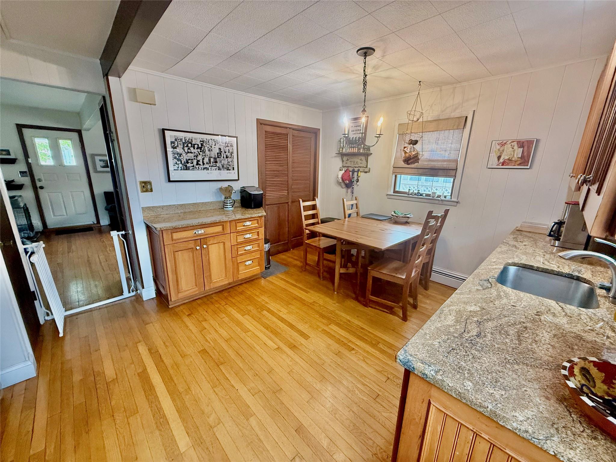 23 Garden City Avenue Point Lookout Point Lookout, NY 11569