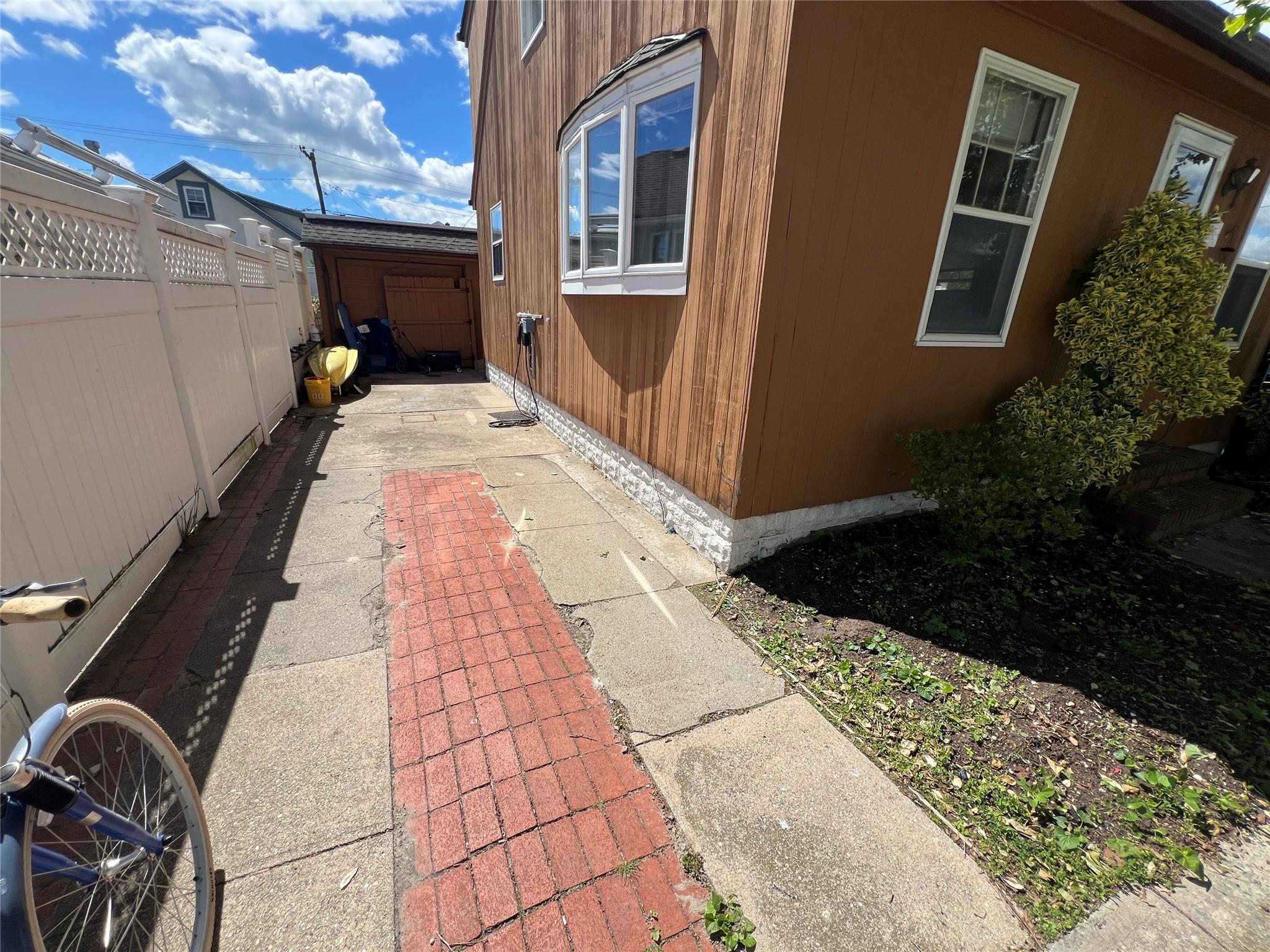 23 Garden City Avenue Point Lookout Point Lookout, NY 11569