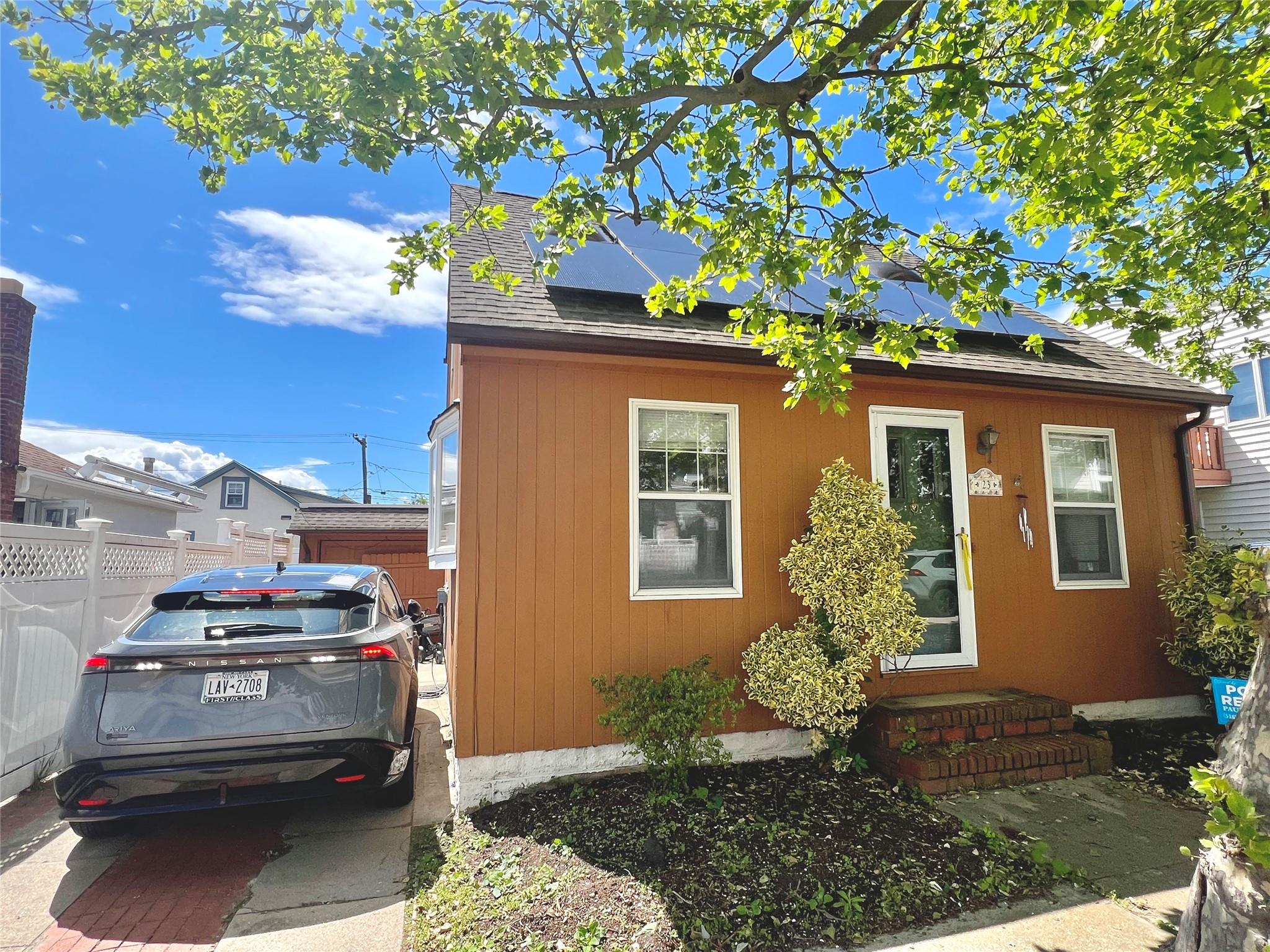 23 Garden City Avenue Point Lookout Point Lookout, NY 11569