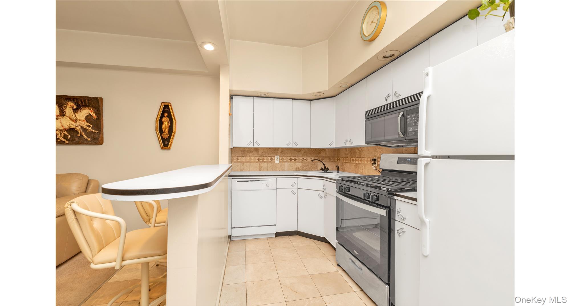 160-15 Powells Cove Boulevard D203 Beechhurst Beechhurst, NY 11357