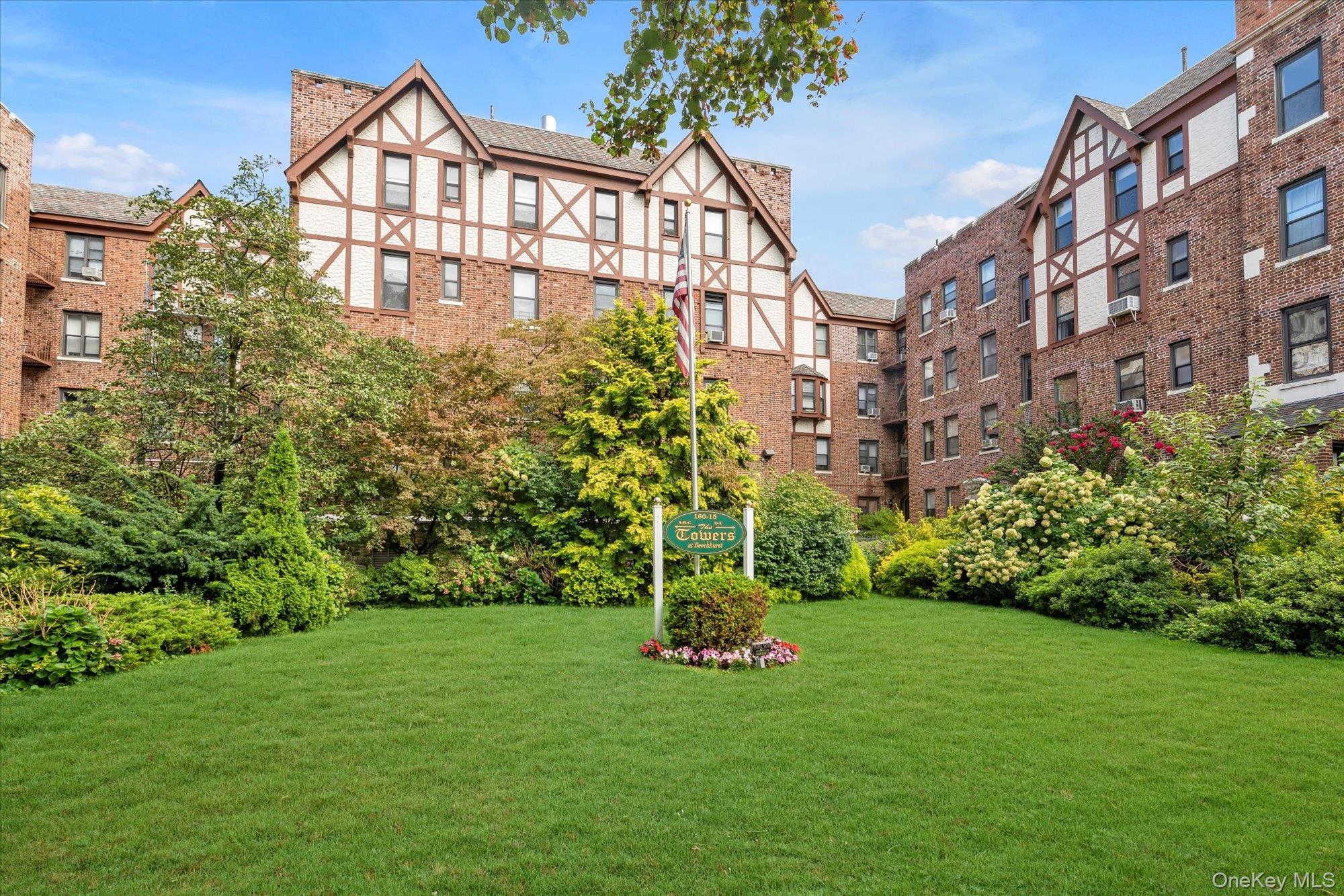 160-15 Powells Cove Boulevard D203 Beechhurst Beechhurst, NY 11357