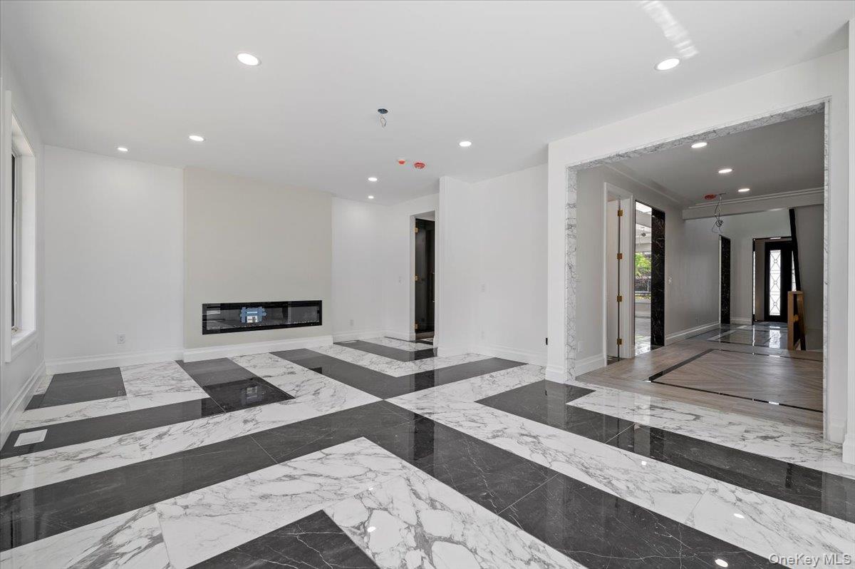 19 Maple Avenue Cedarhurst Cedarhurst, NY 11516