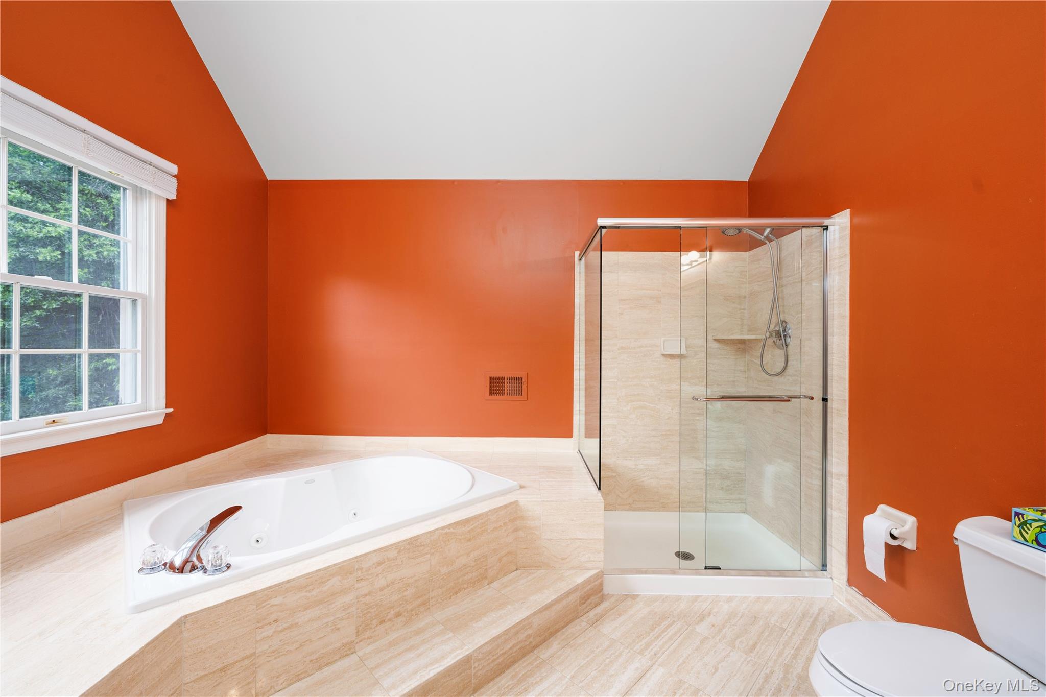 46 Mcguiness Lane White Plains White Plains, NY 10605