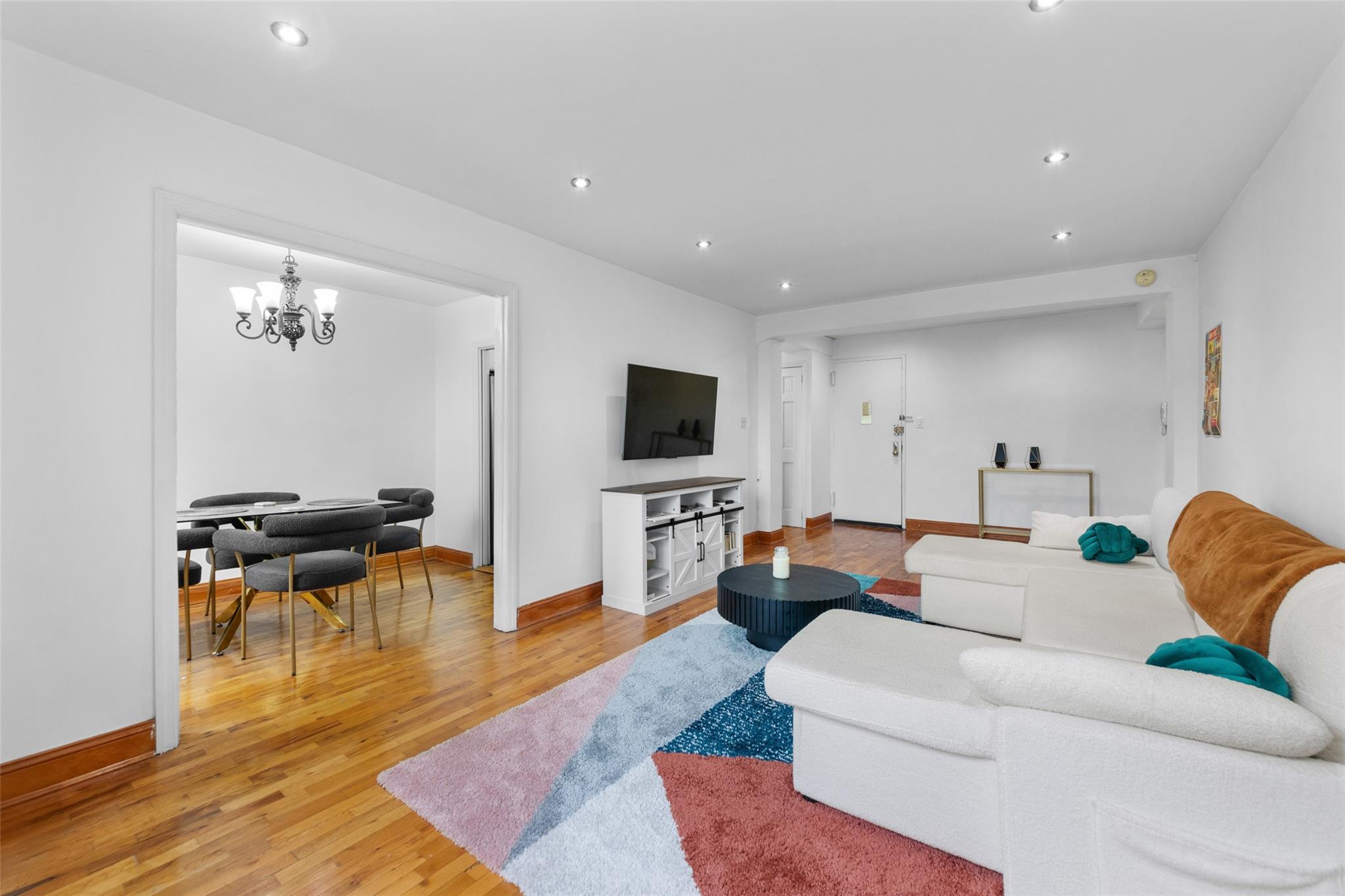 59-30 108th Street 6-K Corona Queens, NY 11368