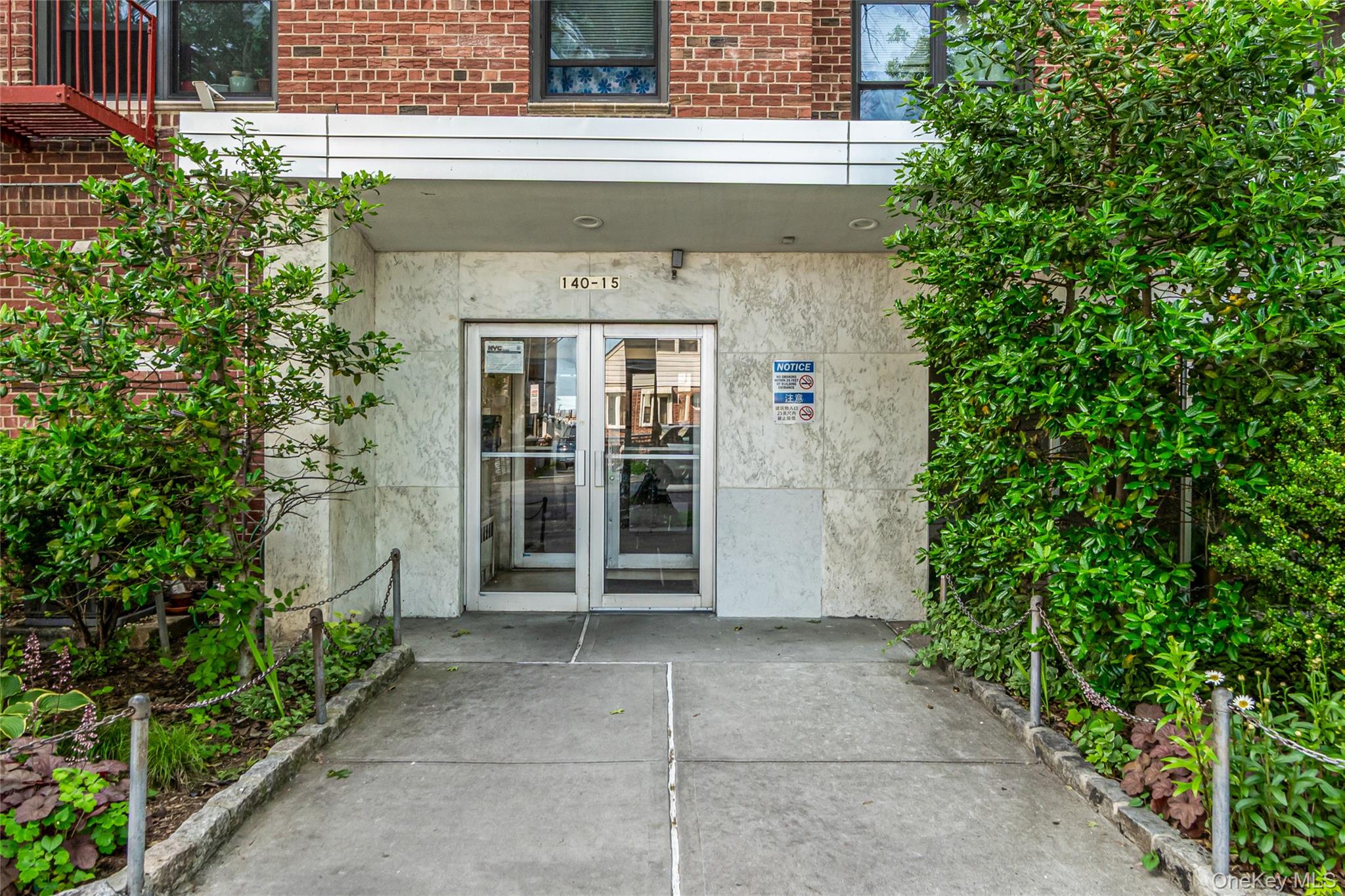 140-15 Holly Avenue, Apt 4-E, Flushing, NY 11355