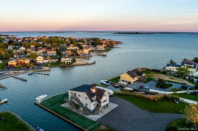 200 Lot B Clocks Boulevard Massapequa Massapequa, NY 11758