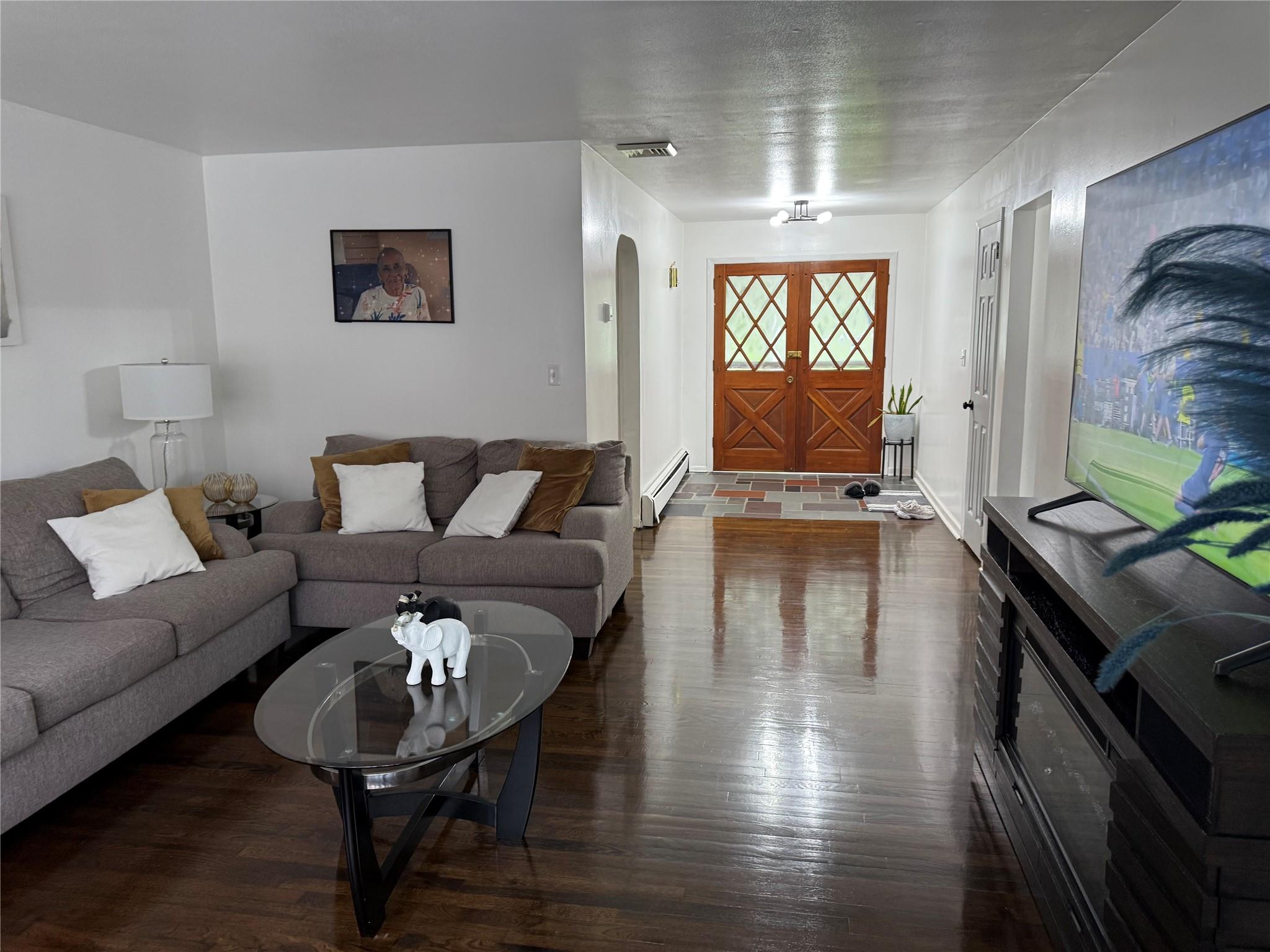 77 Upper Road Out of NYC Bloomingburg, NY 10940