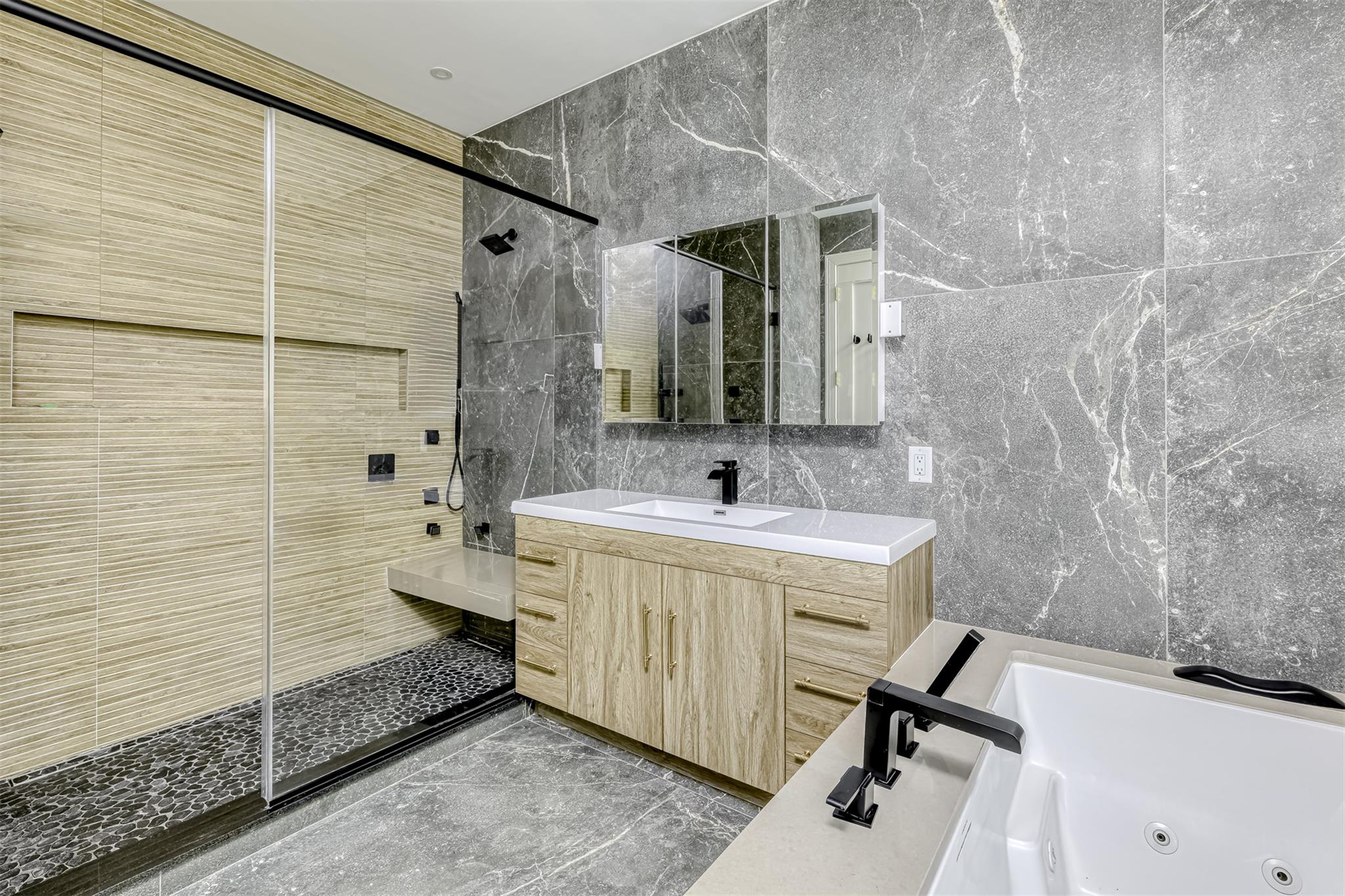 21 Dale Road Out of NYC Monsey, NY 10952