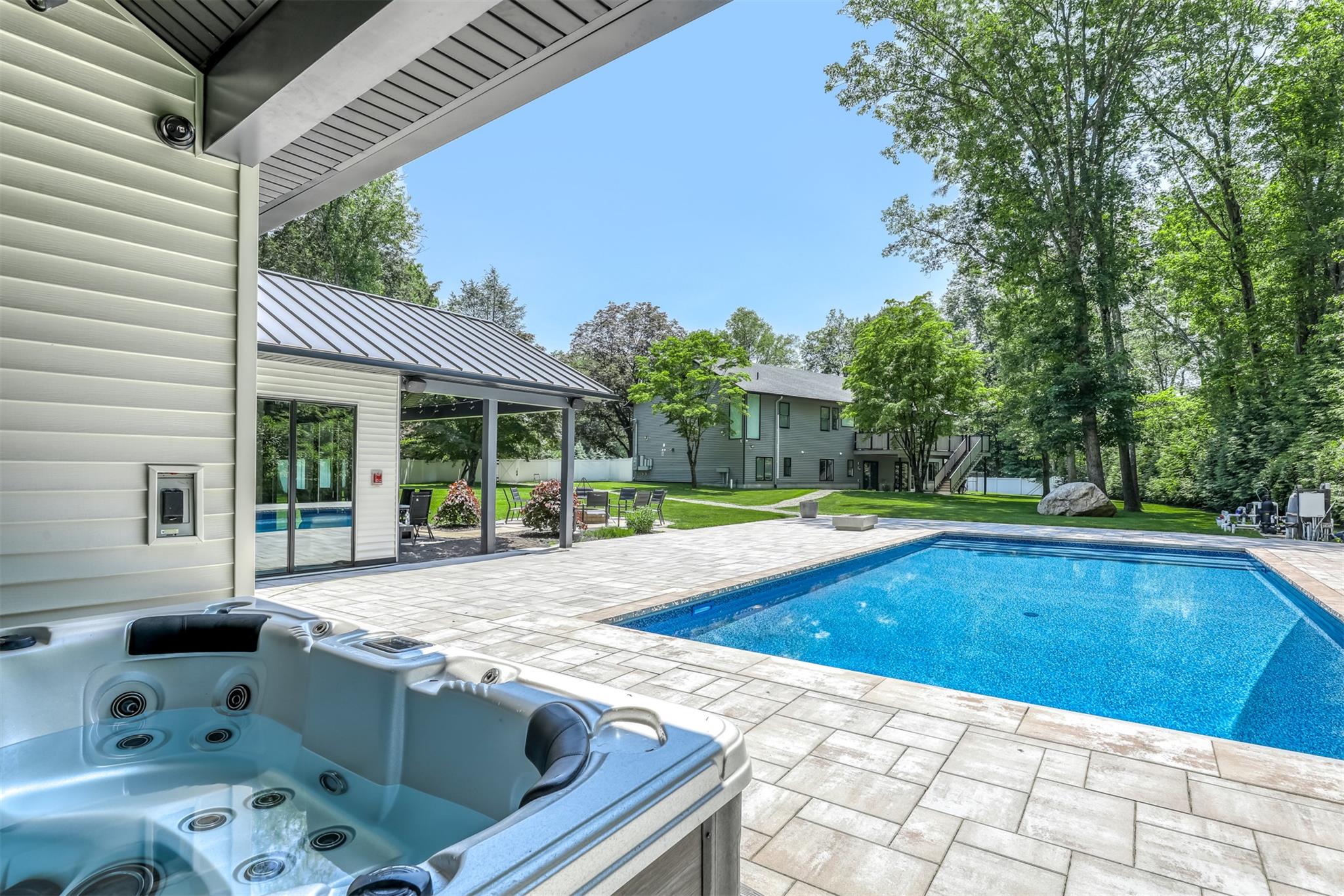 21 Dale Road Out of NYC Monsey, NY 10952