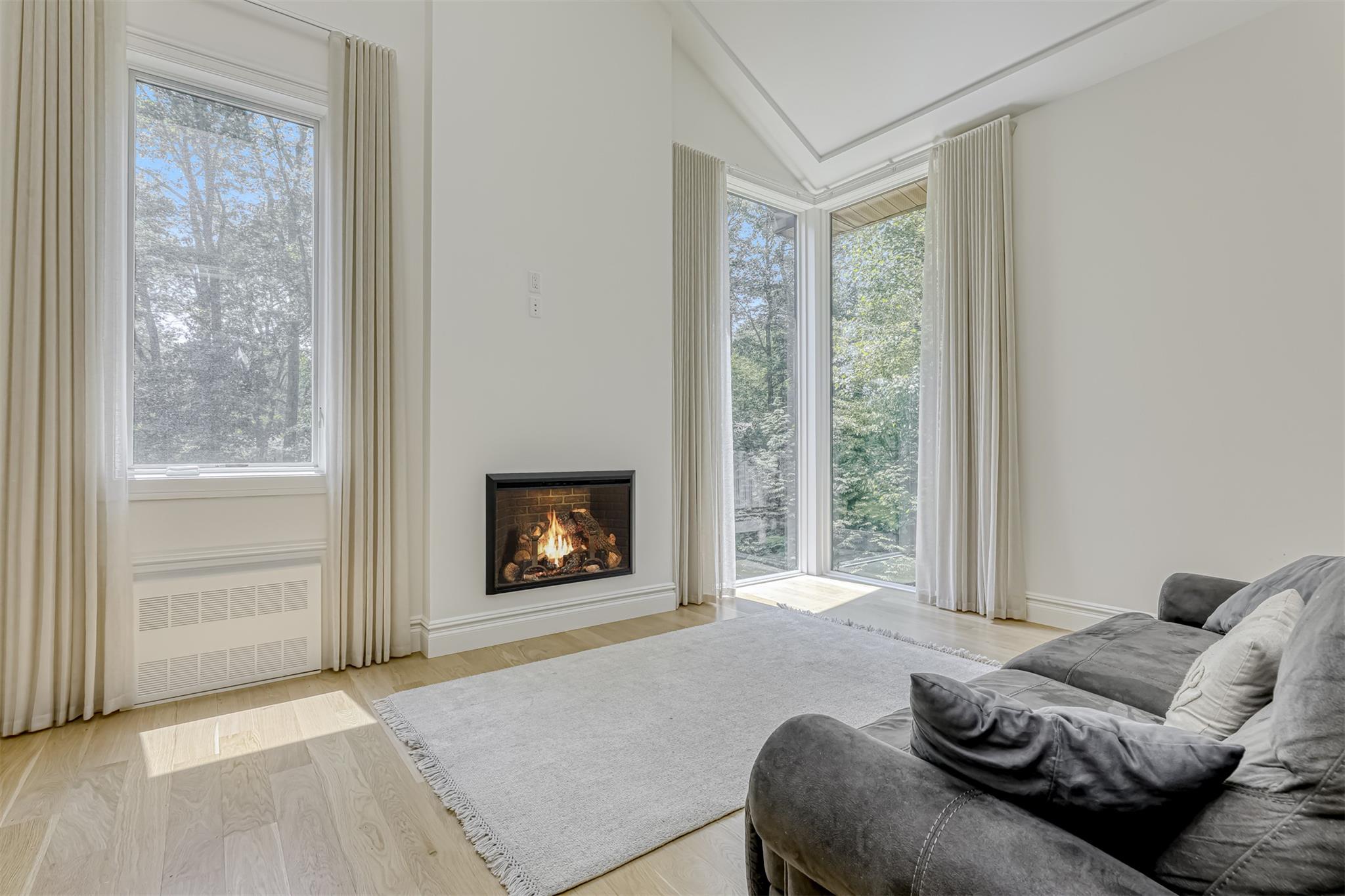 21 Dale Road Out of NYC Monsey, NY 10952