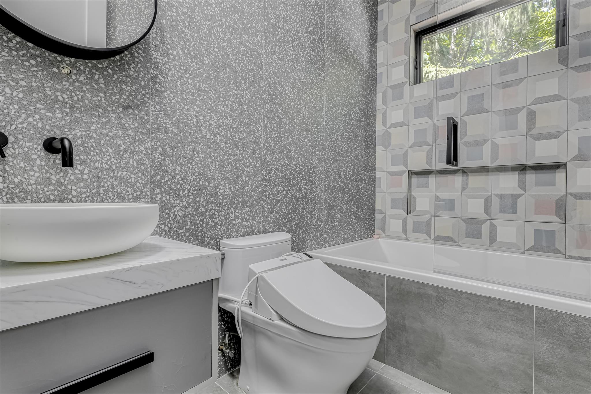 21 Dale Road Out of NYC Monsey, NY 10952