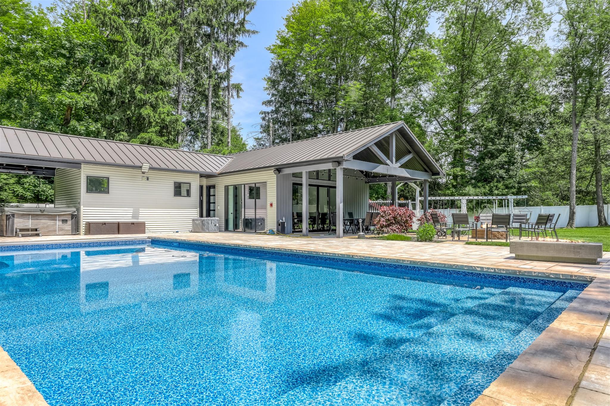 21 Dale Road Out of NYC Monsey, NY 10952