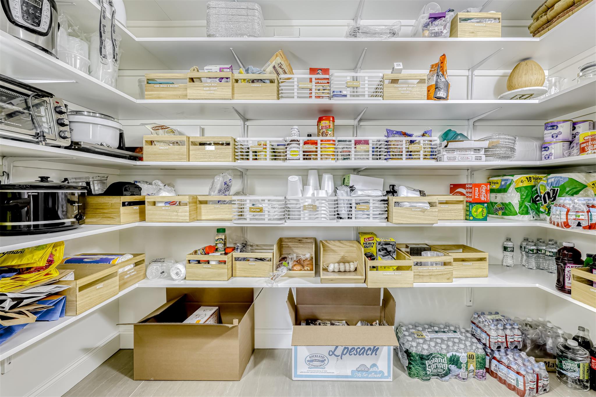 21 Dale Road Out of NYC Monsey, NY 10952