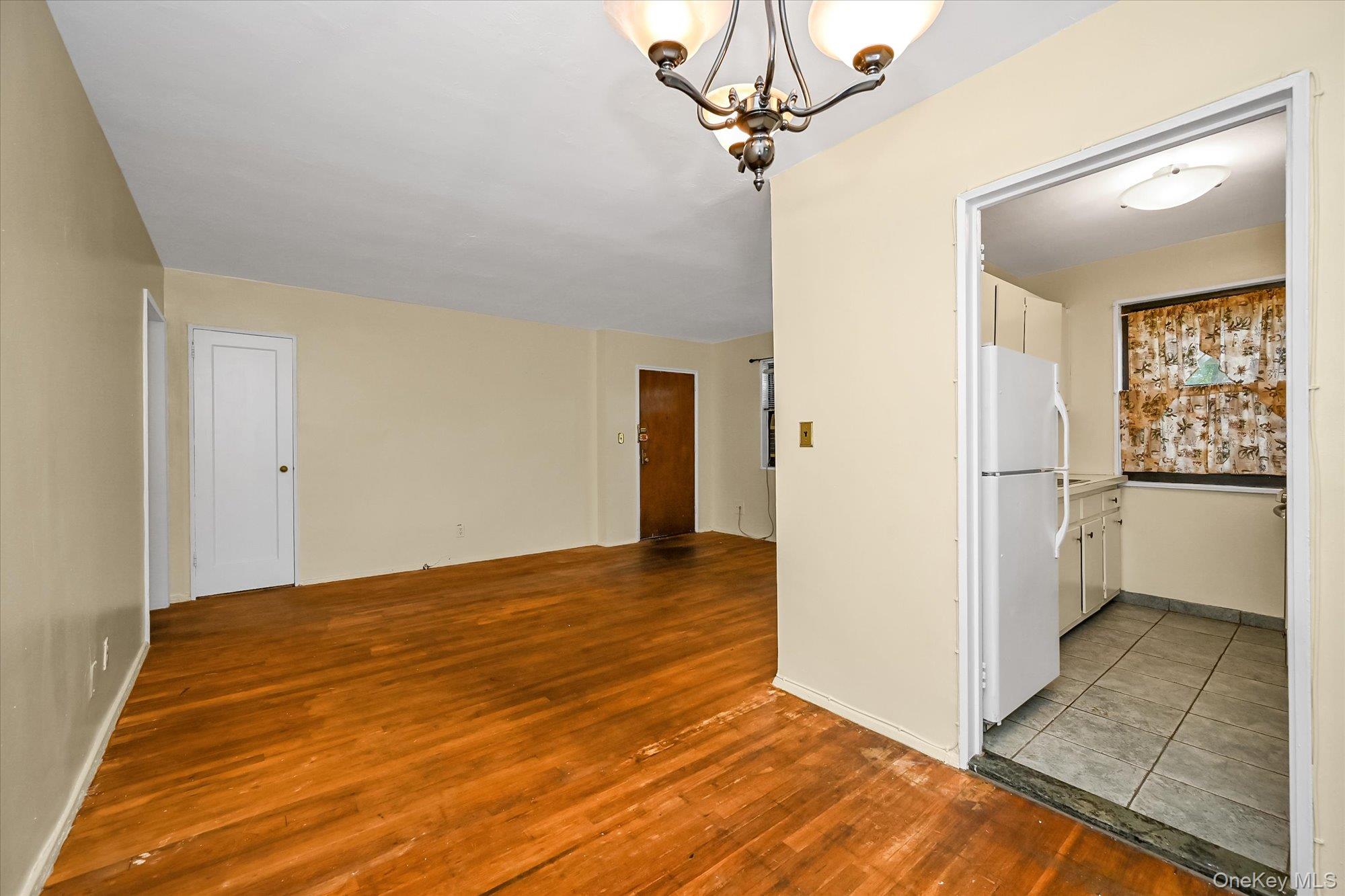 16-01 160th Street 6-279 Whitestone Whitestone, NY 11357