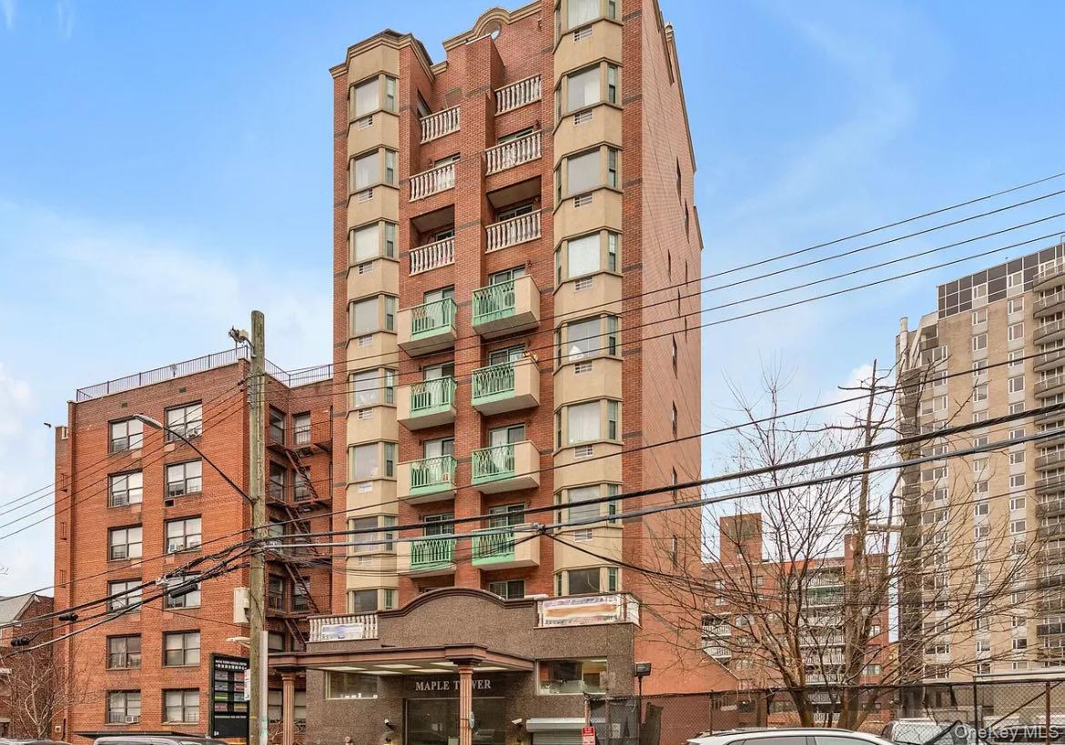 134-43 Maple Avenue 2-A Flushing Flushing, NY 11355
