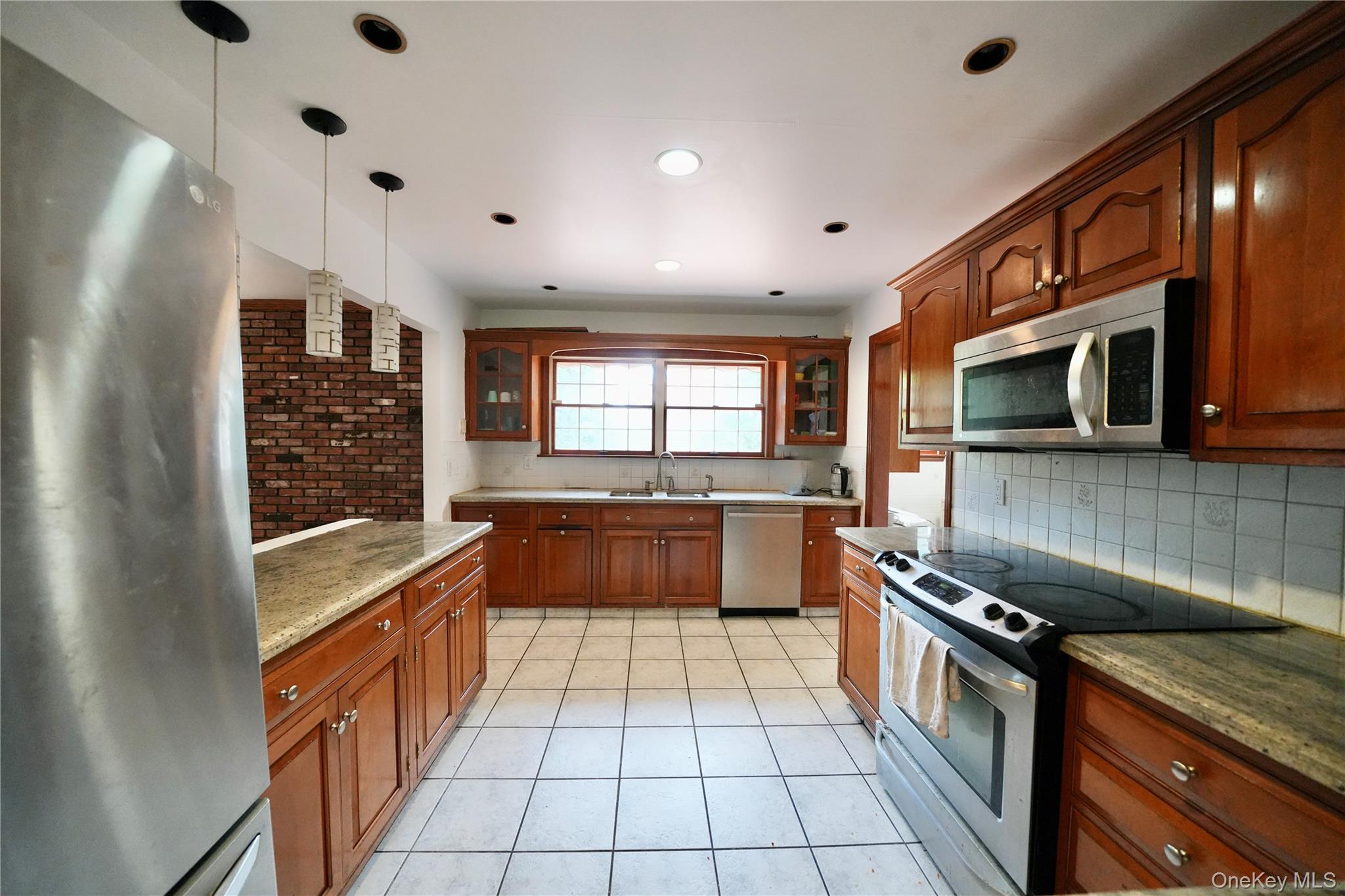 38 Buena Vista Terrace Out of NYC Central Valley, NY 10917