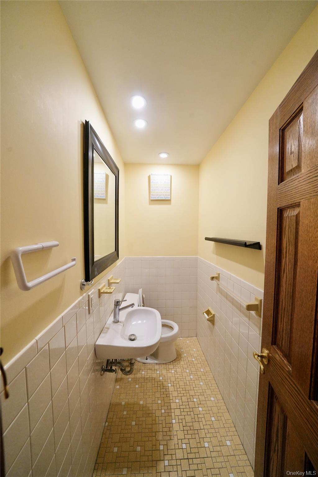 38 Buena Vista Terrace Out of NYC Central Valley, NY 10917