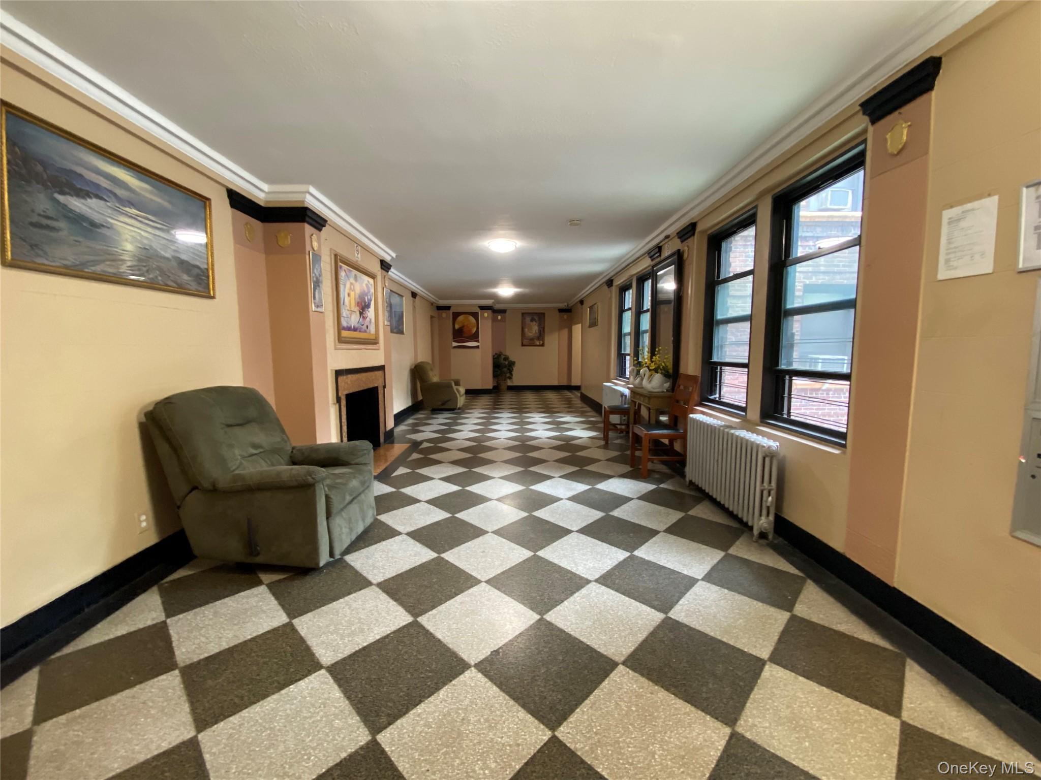 61-40 Saunders Street, Apt D24, Rego Park, NY 11374