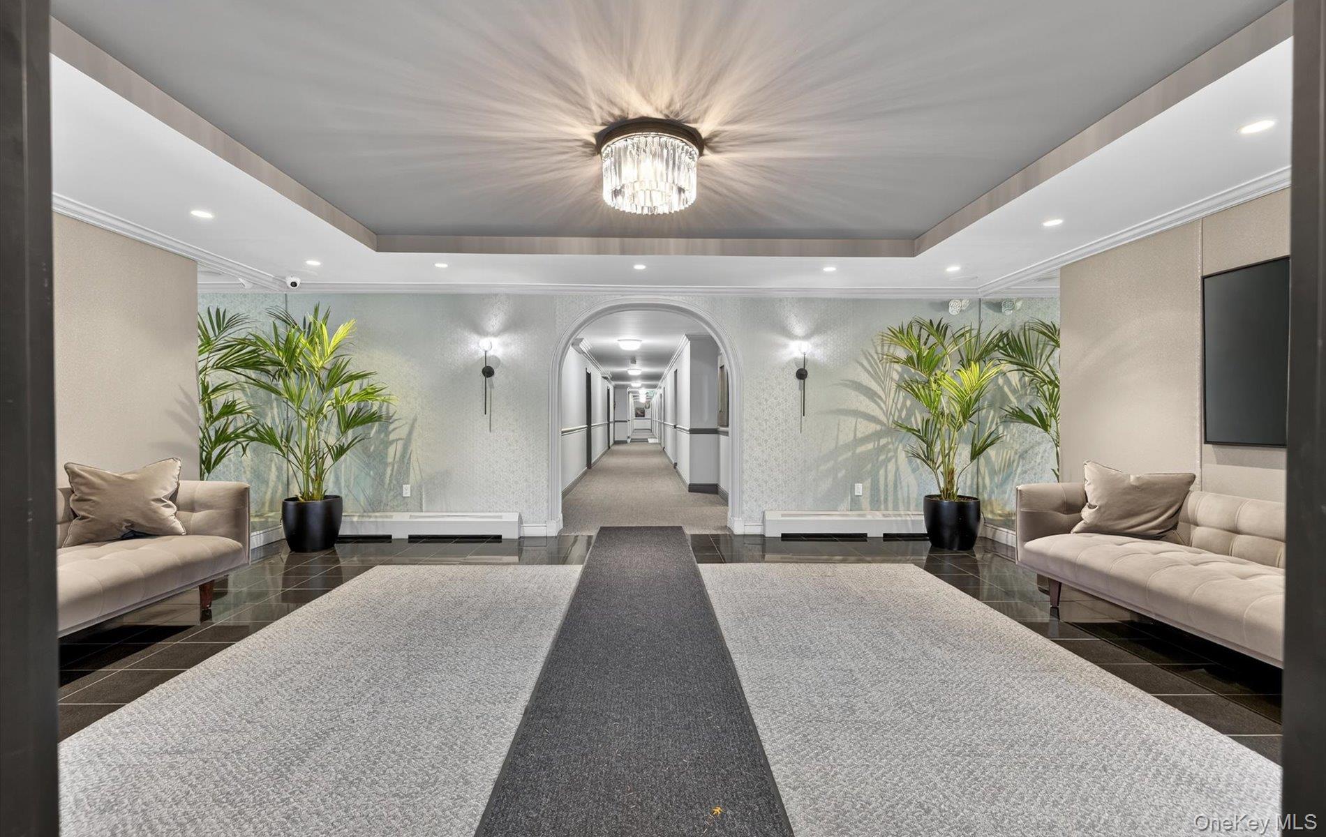 42-30 Douglaston Parkway 5-N Douglaston Douglaston, NY 11363