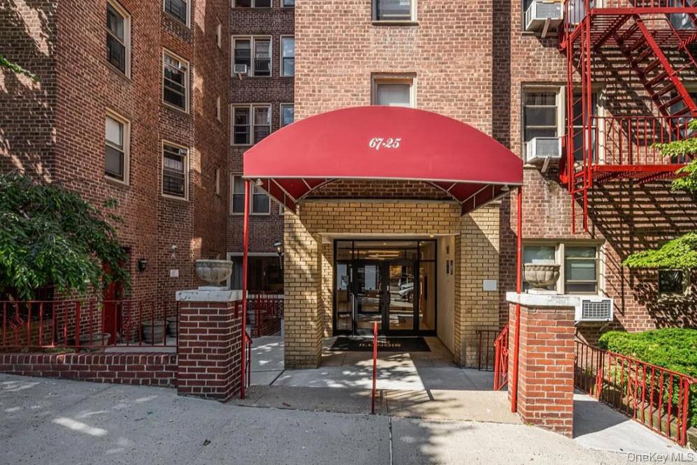 67-25 Clyde Street, Apt 5-D, Forest Hills, NY 11375