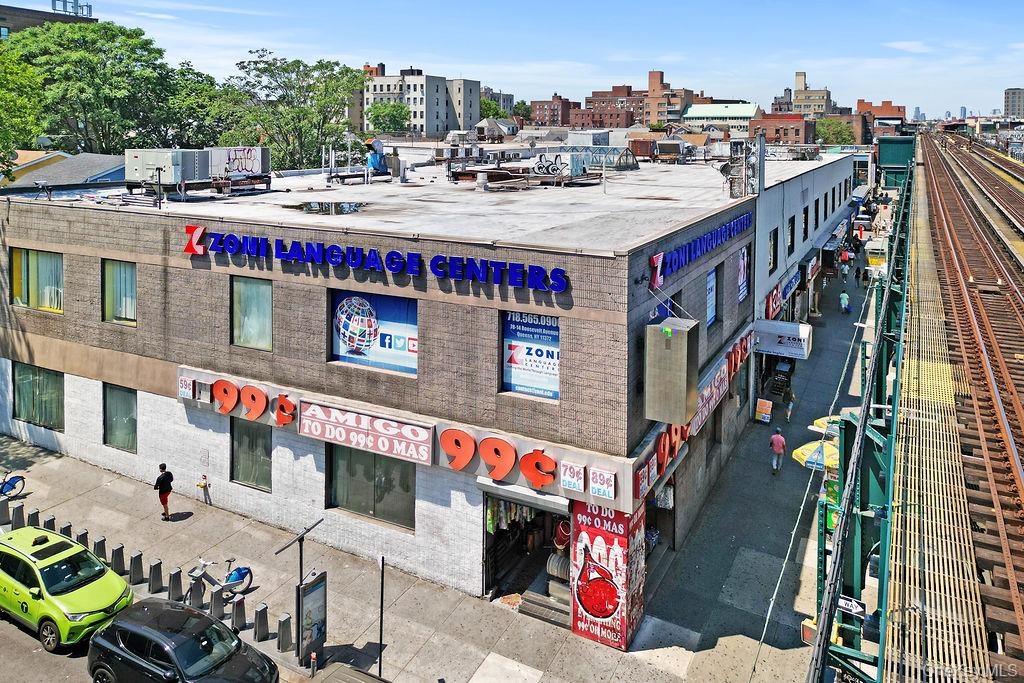 7814 Roosevelt Avenue, Apt A, Jackson Heights, NY 11372