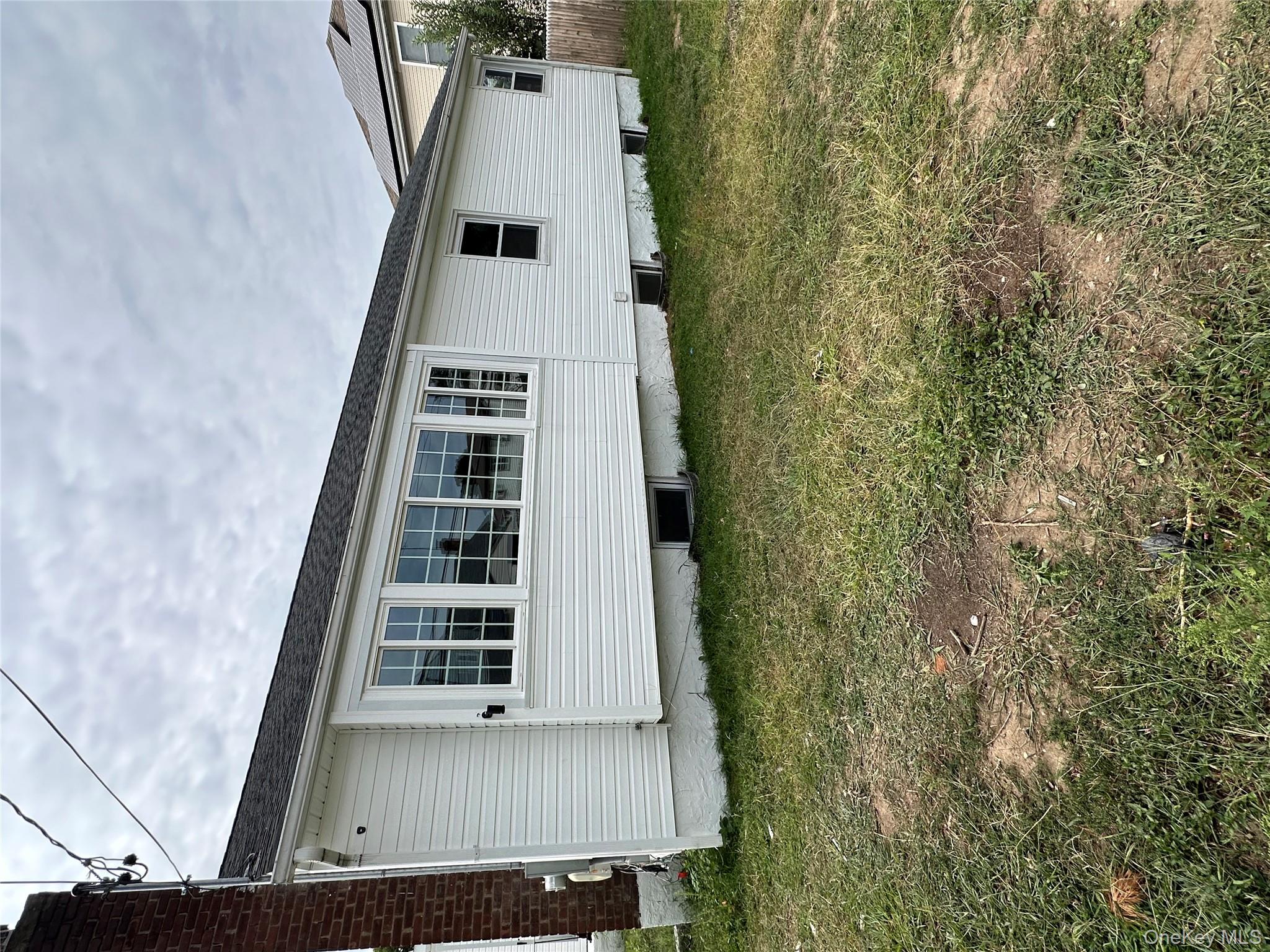 16 Joyce Avenue Massapequa Massapequa, NY 11758