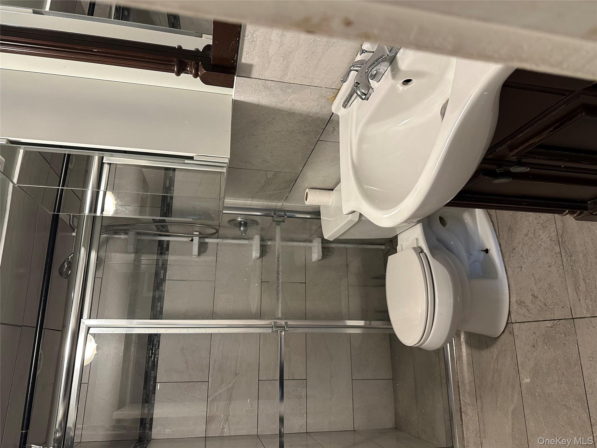 16 Joyce Avenue Massapequa Massapequa, NY 11758