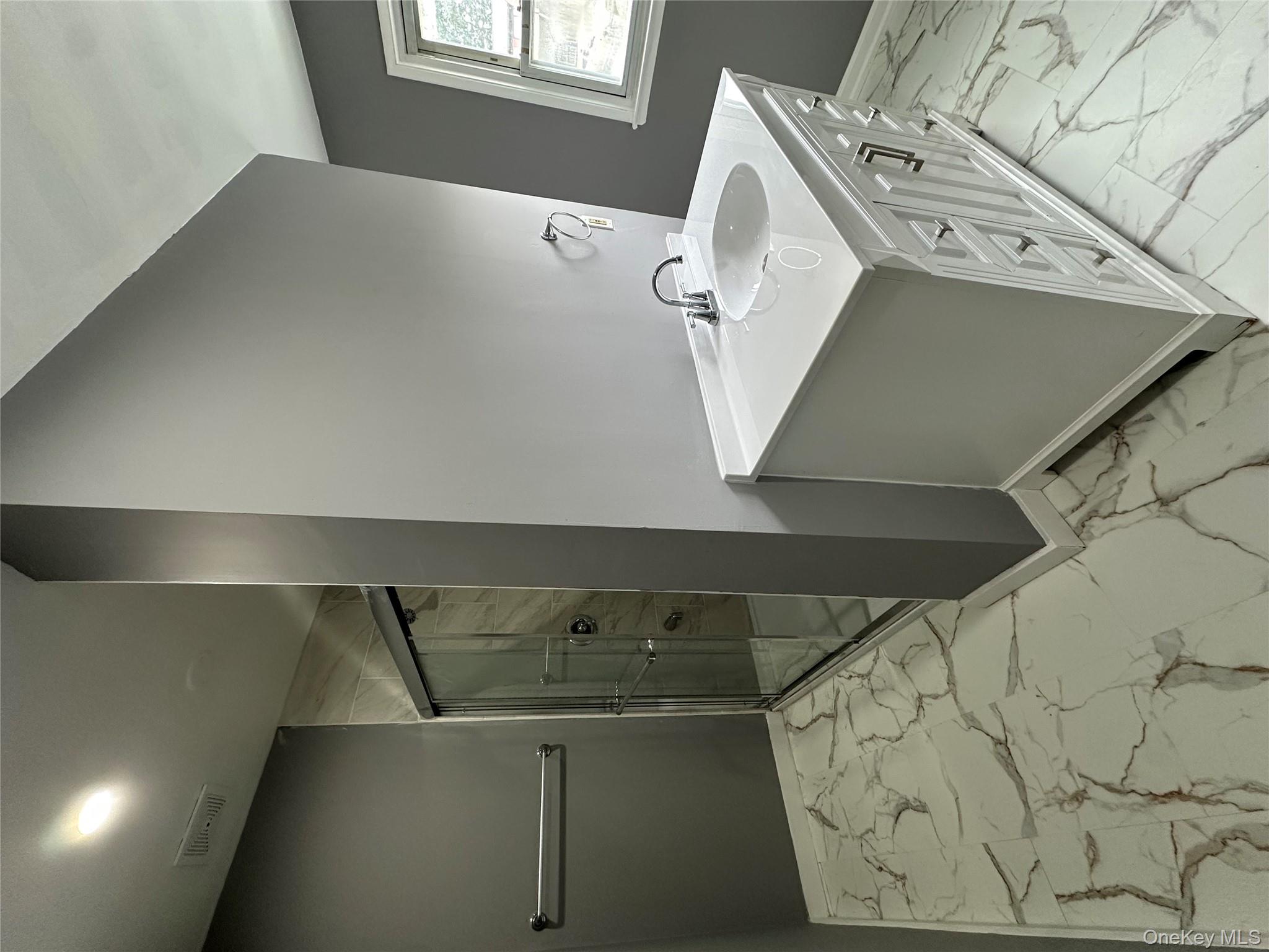 16 Joyce Avenue Massapequa Massapequa, NY 11758