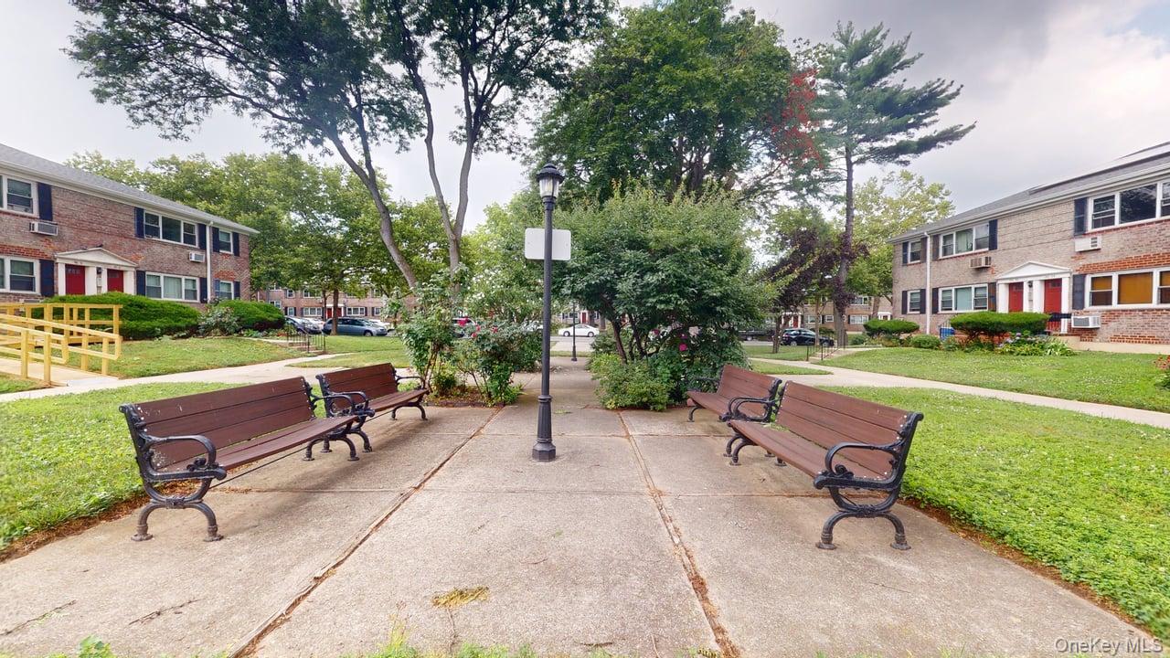 150-28 Jewel Avenue 1 Flushing Flushing, NY 11367