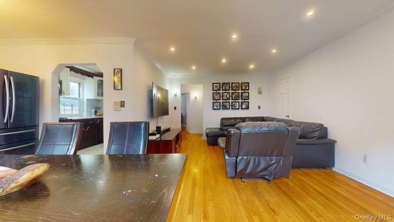 150-28 Jewel Avenue 1 Flushing Flushing, NY 11367