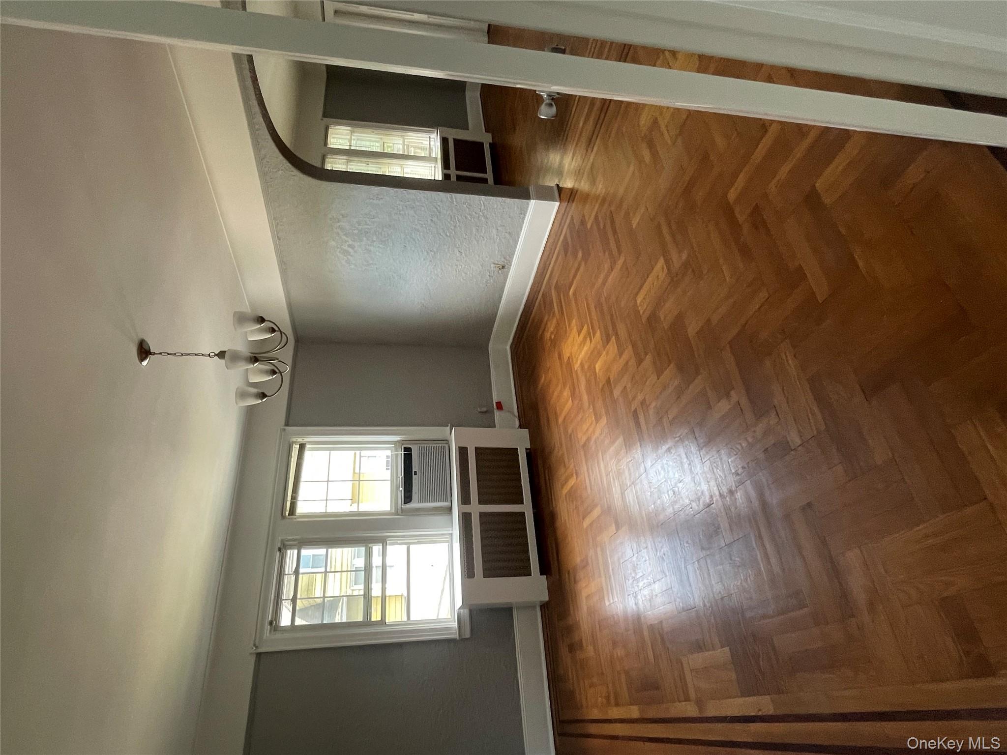 215 Sedgwick Avenue 2 Yonkers Yonkers, NY 10705