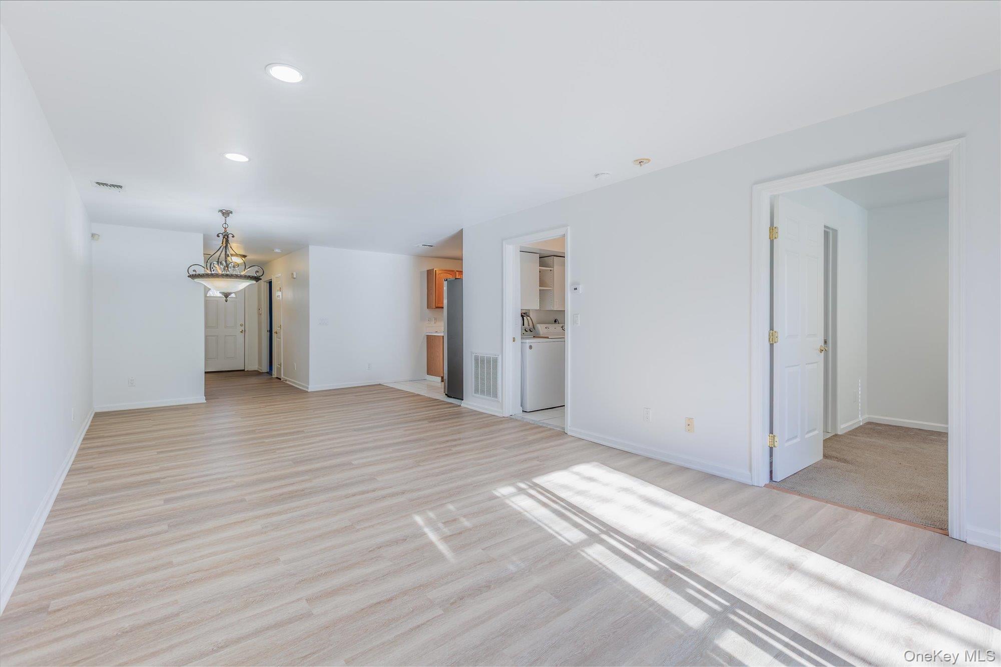 911 Altessa Boulevard Melville Melville, NY 11747