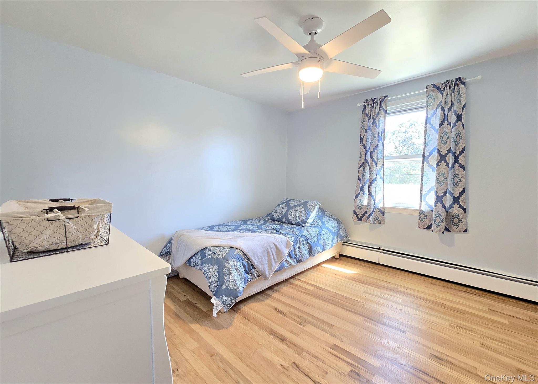 945 Benedict Street Bohemia Bohemia, NY 11716