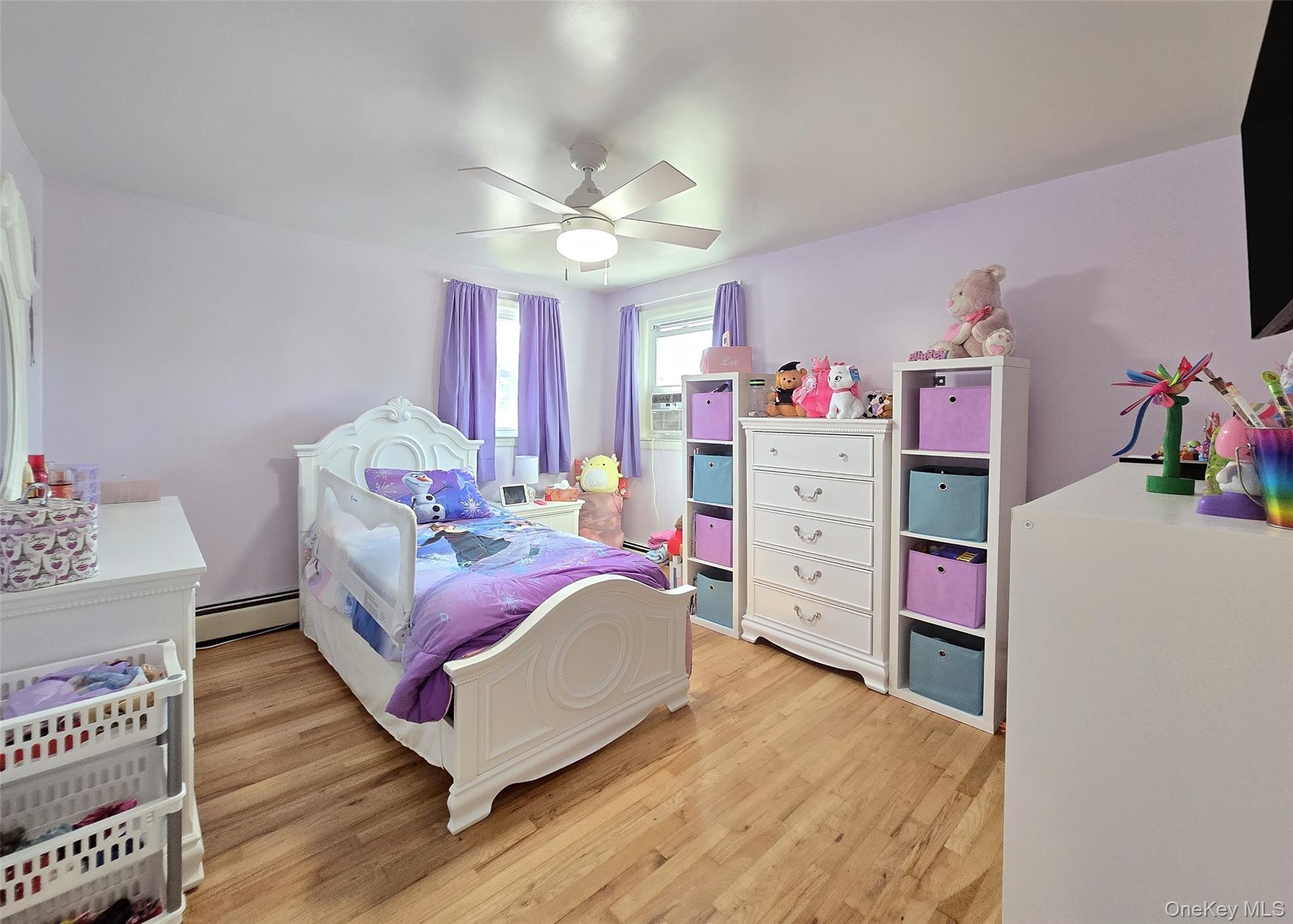 945 Benedict Street Bohemia Bohemia, NY 11716