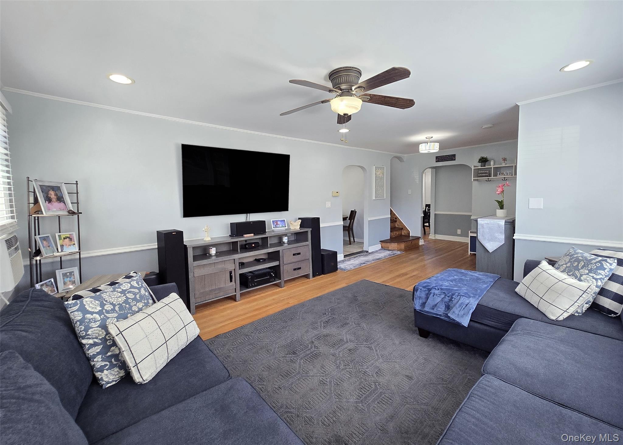 945 Benedict Street Bohemia Bohemia, NY 11716