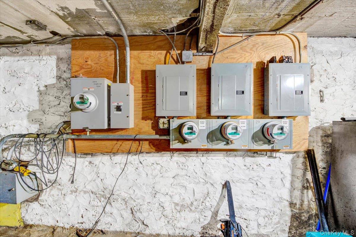 1349 Elder Avenue Bronx, NY 10472