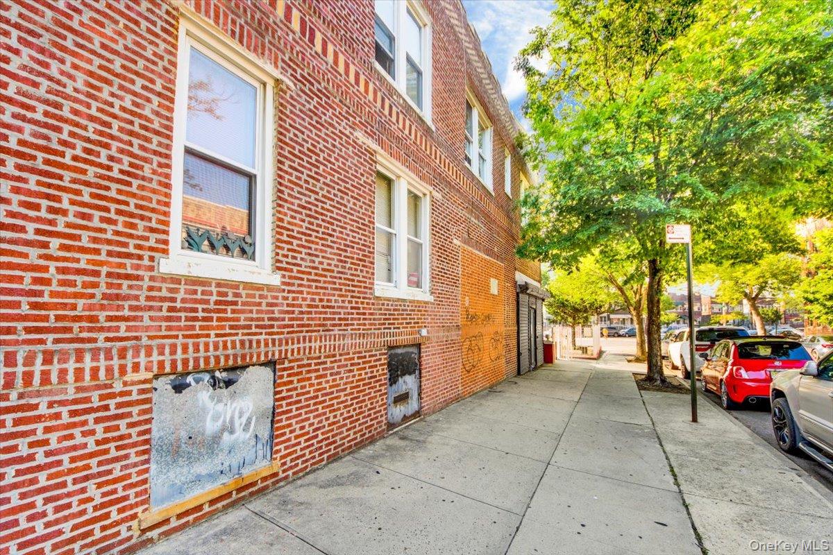 1349 Elder Avenue Bronx, NY 10472