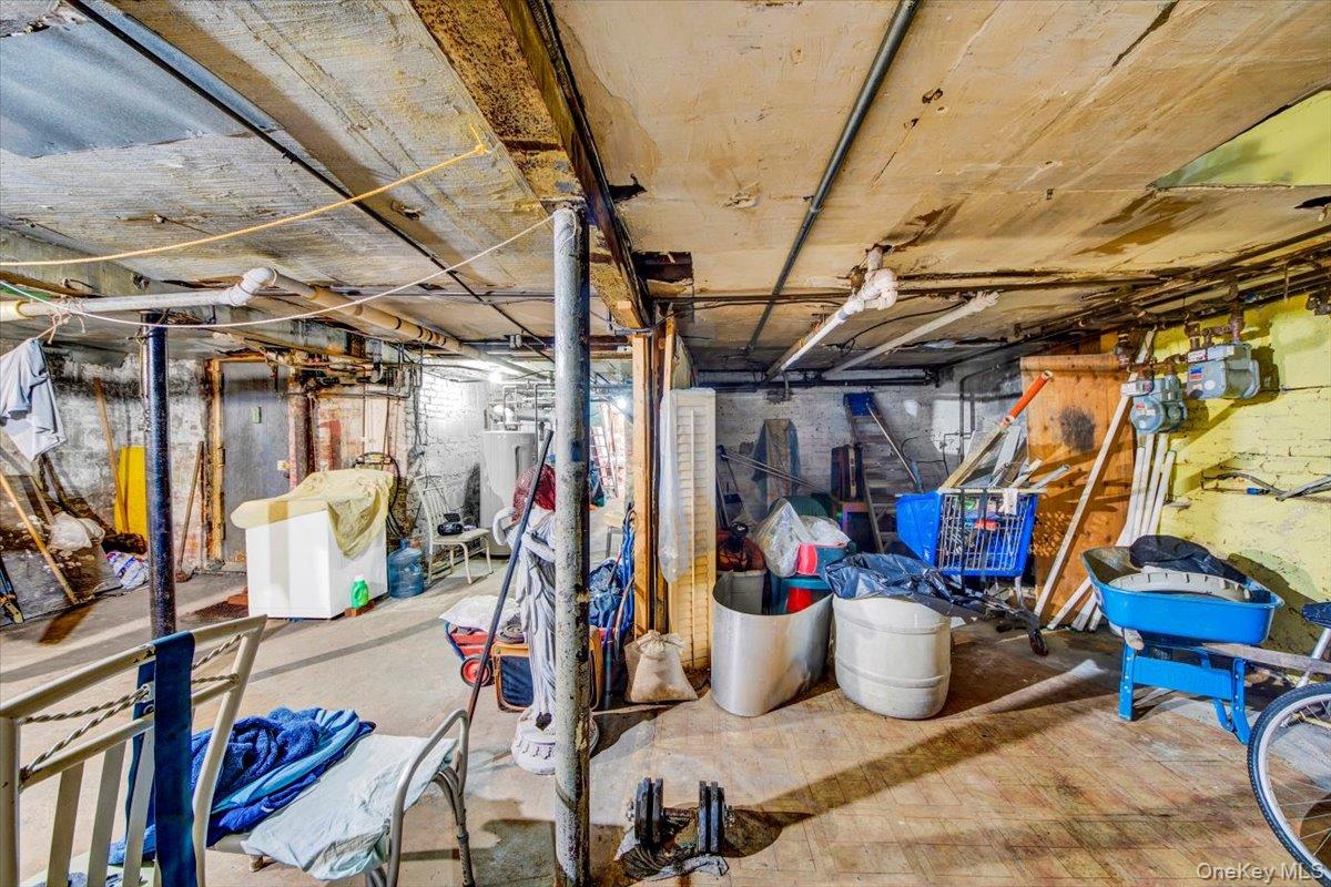 1349 Elder Avenue Bronx, NY 10472