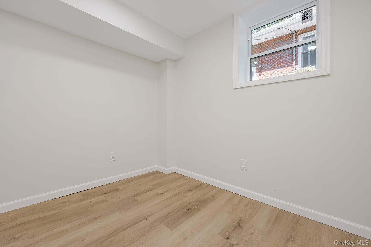 18 Maple Place Huntington Huntington, NY 11743