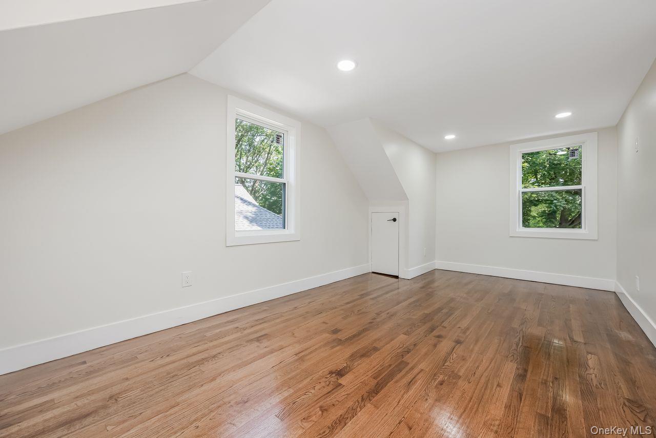 18 Maple Place Huntington Huntington, NY 11743