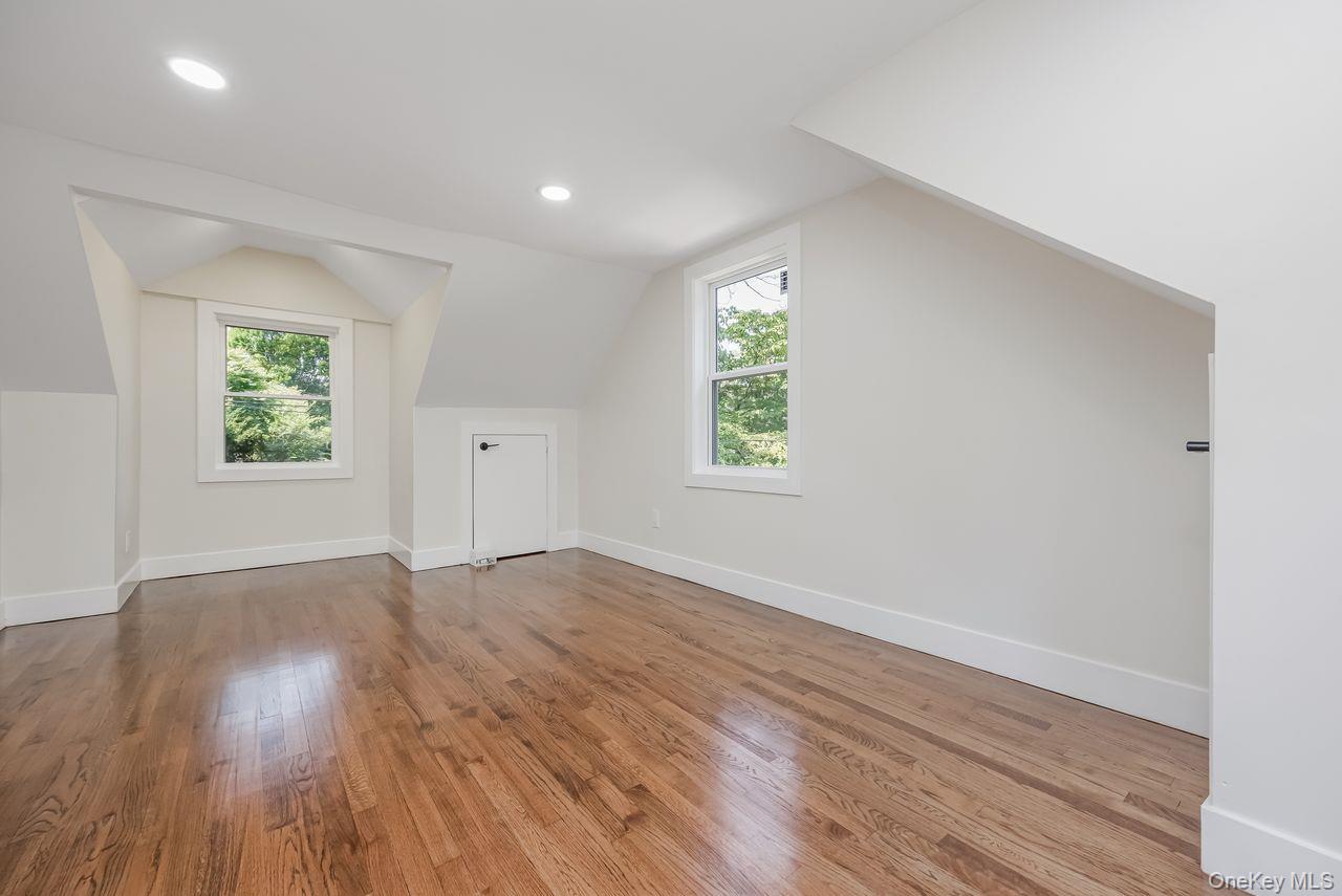 18 Maple Place Huntington Huntington, NY 11743