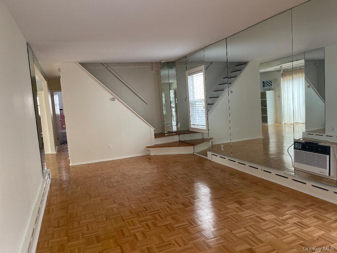 75 Mohawk Avenue East Atlantic Beach NY 11561