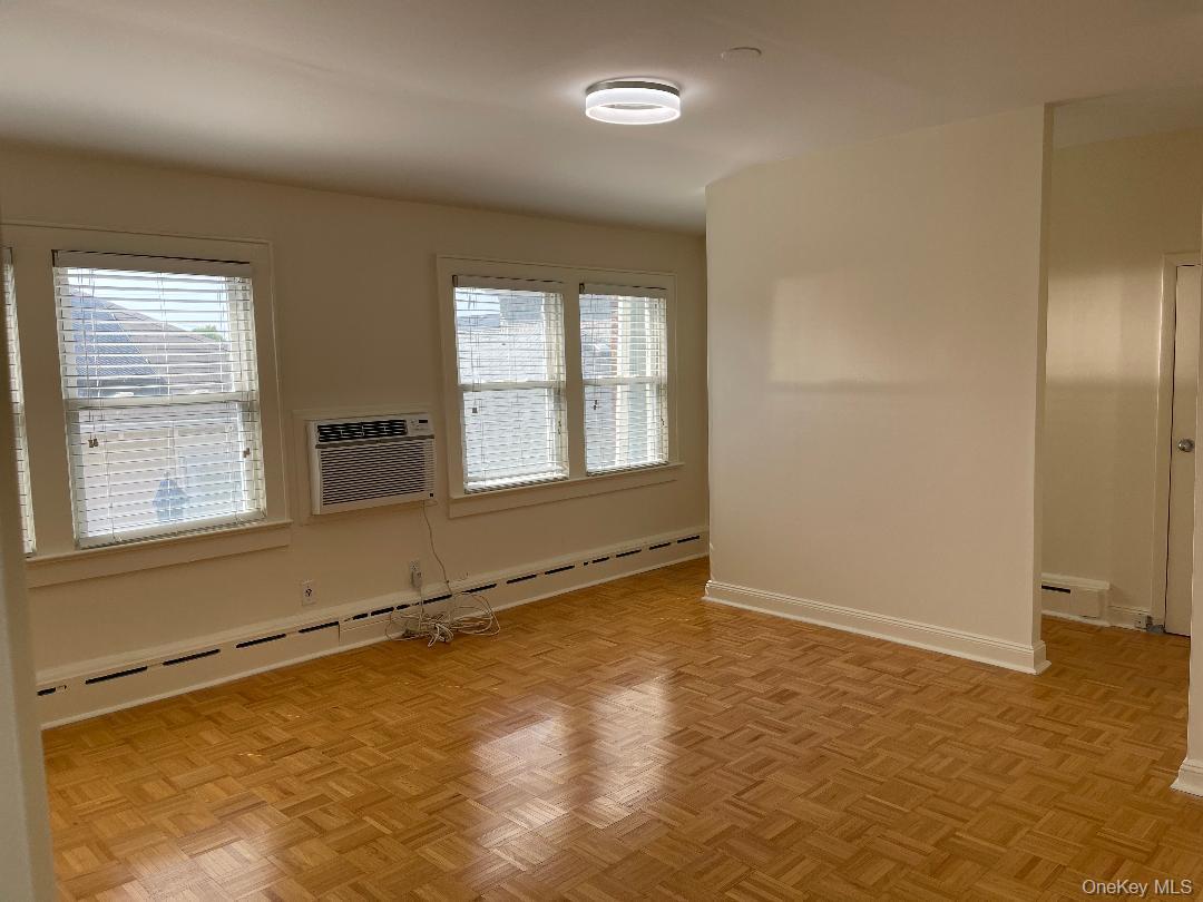 75 Mohawk Avenue East Atlantic Beach NY 11561