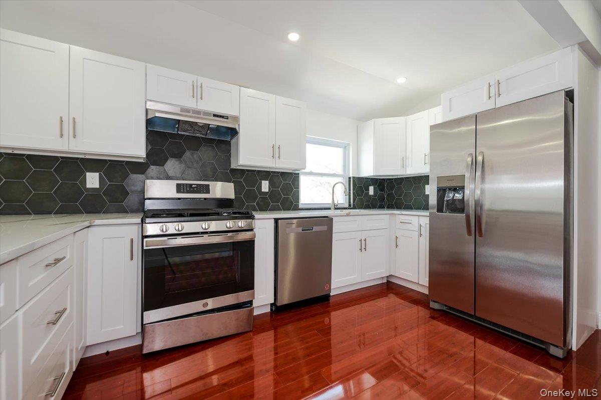 10709 220th Street Queens Village Queens Village, NY 11429