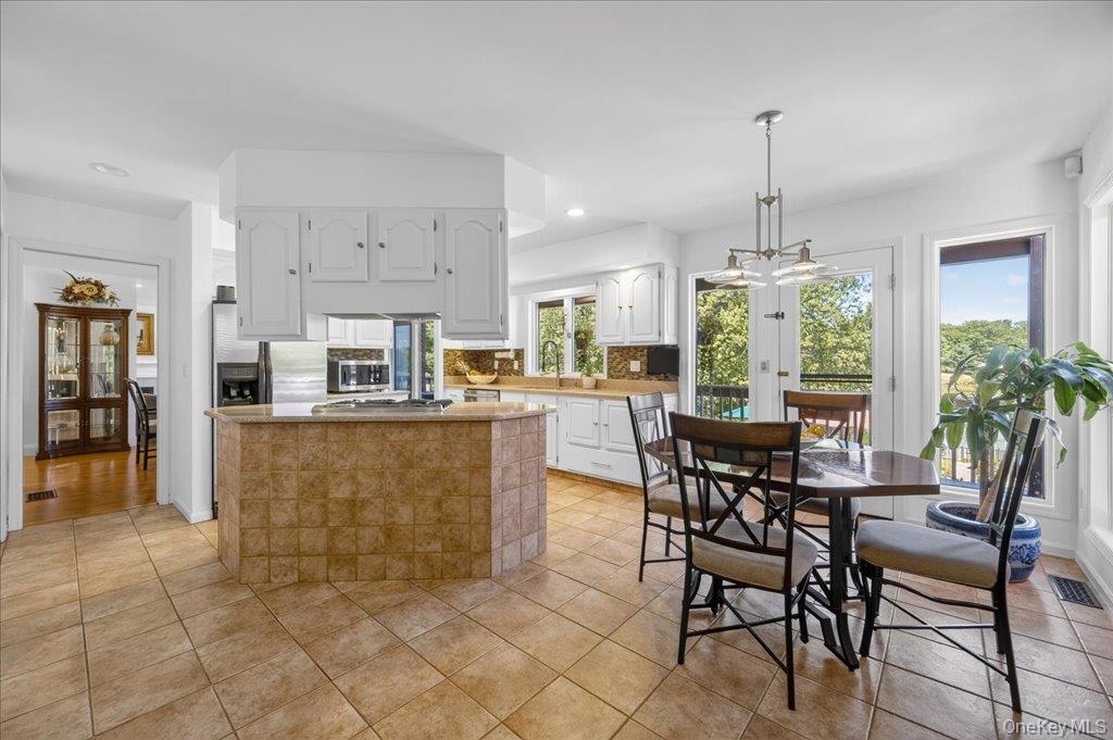 5 Surrey Street Out of NYC Rock Hill, NY 12775