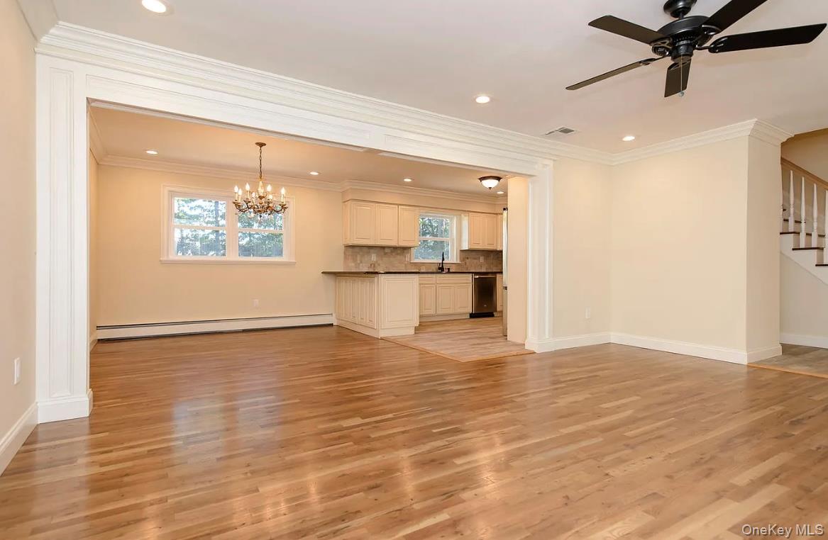 29 Thornwood Drive Dix Hills Dix Hills, NY 11746